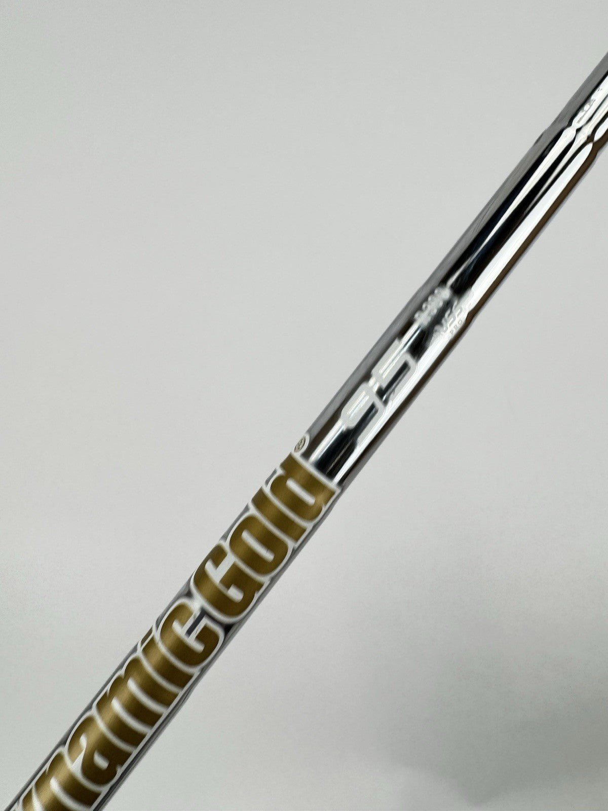 Dynamic Gold 95 Iron Shaft Vss Pro Regular Flex Steel 35.75/0.355 Tapered /322743