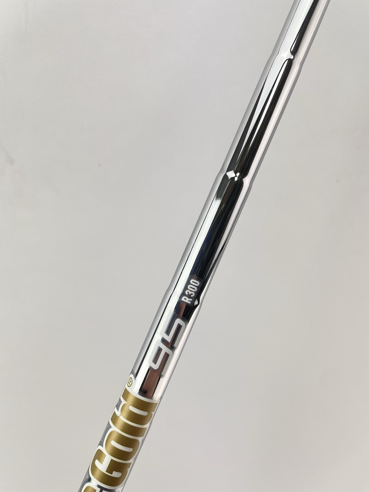 Dynamic Gold 95 Iron Shaft R300 Regular Flex Steel 36.25 /0.355 Tapered /257807