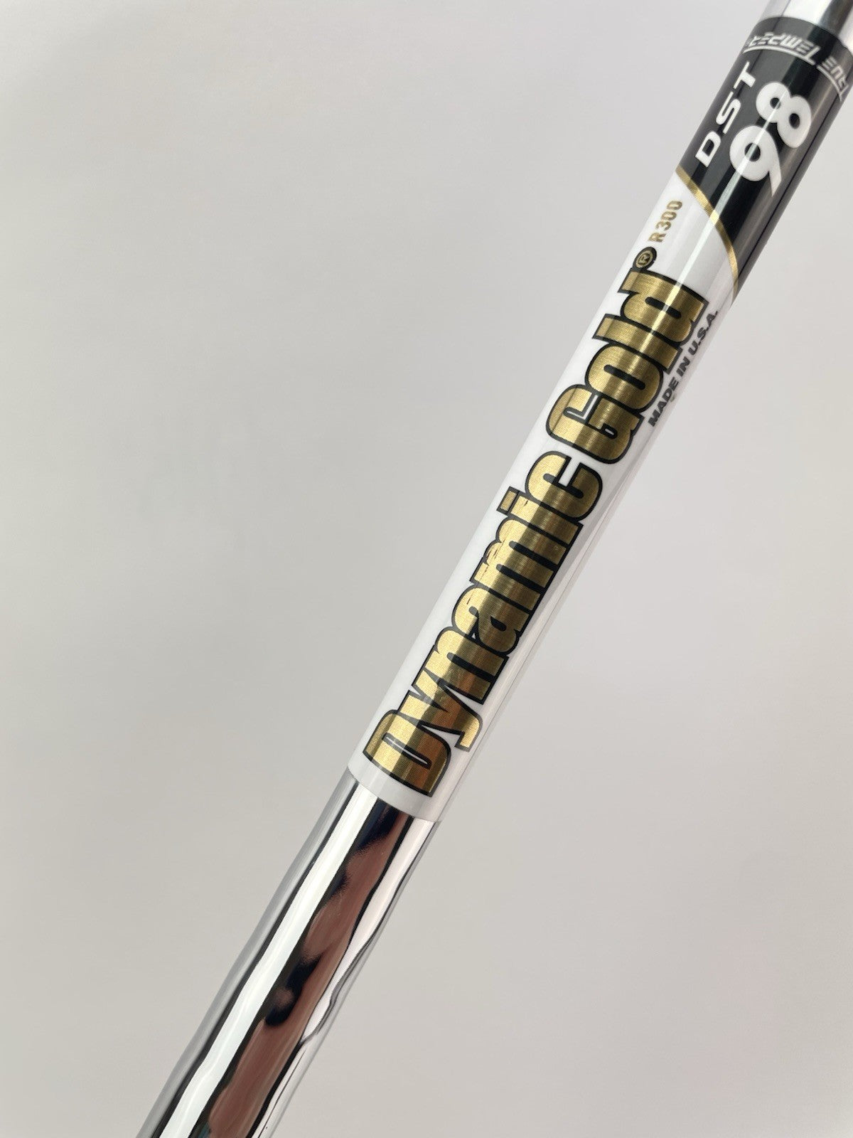 Dynamic Gold DST 98 Iron Shaft Regular Flex Steel 36.25 /0.355 /Lamkin /254991