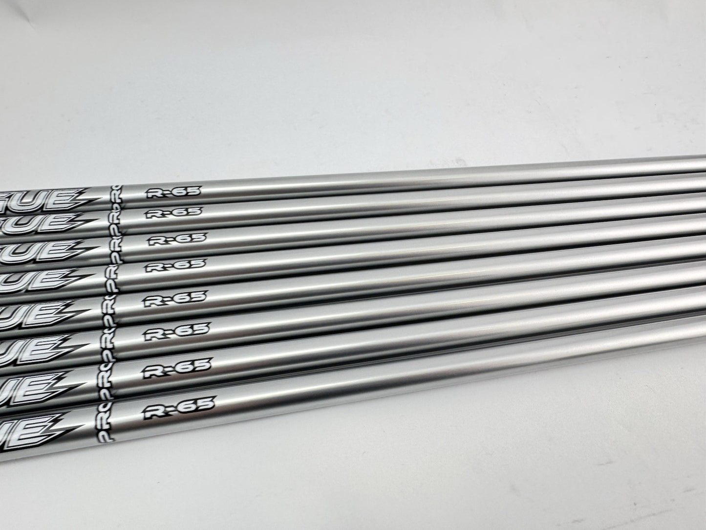Aldila Rogue Pro Iron Shaft Set (8) Regular Flex Graphite /0.370 Parallel /New4