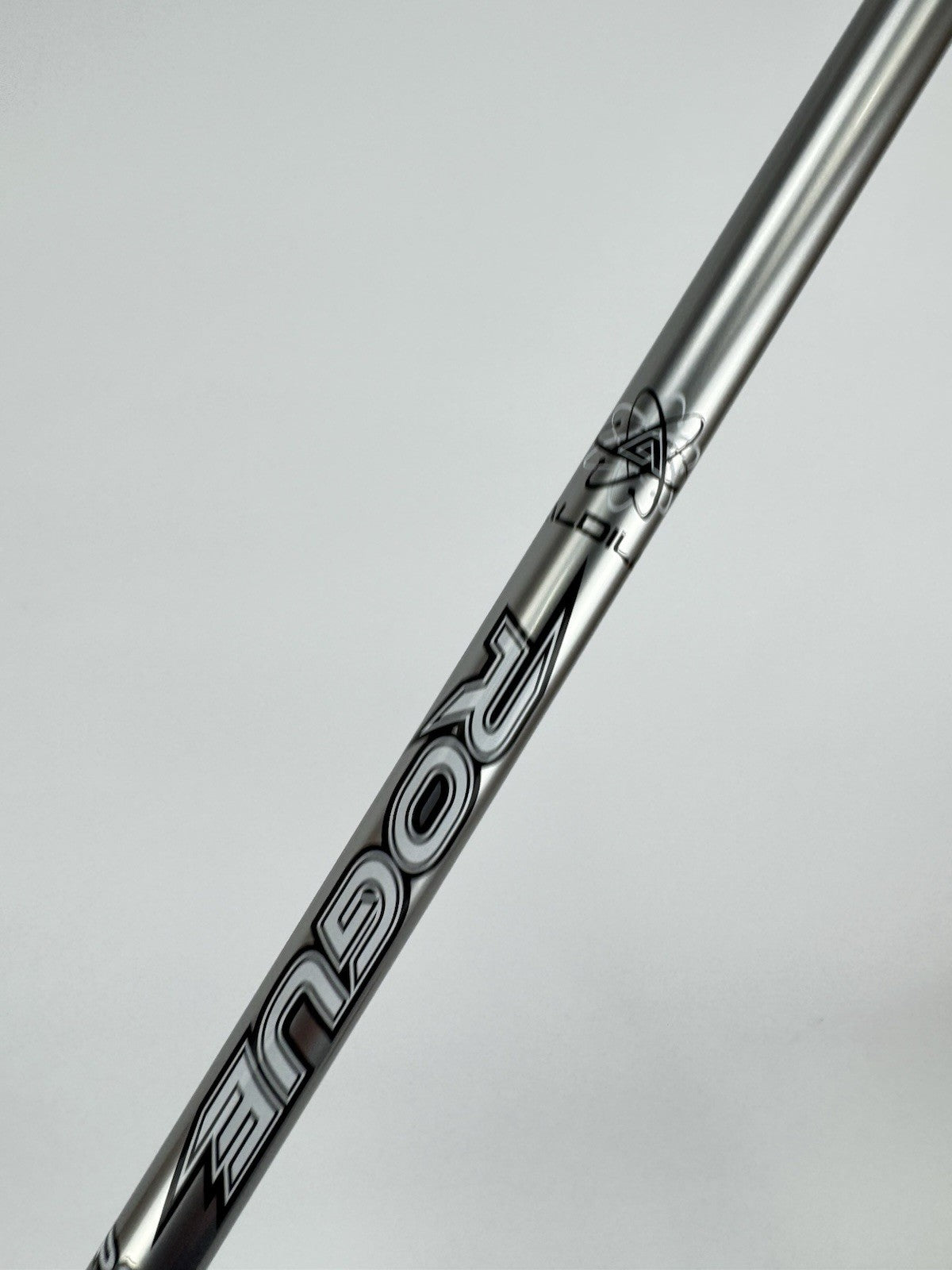 Cobra DS Adapt 4 Iron 19* Aldila Rogue Regular Graphite /New Shaft + Grip /3193115