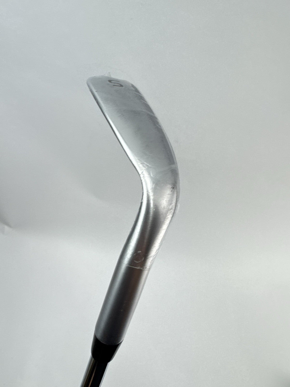 Cobra LTDX Sand Wedge Left Handed KBS Tour 90 Regular Steel /Brand New /248927