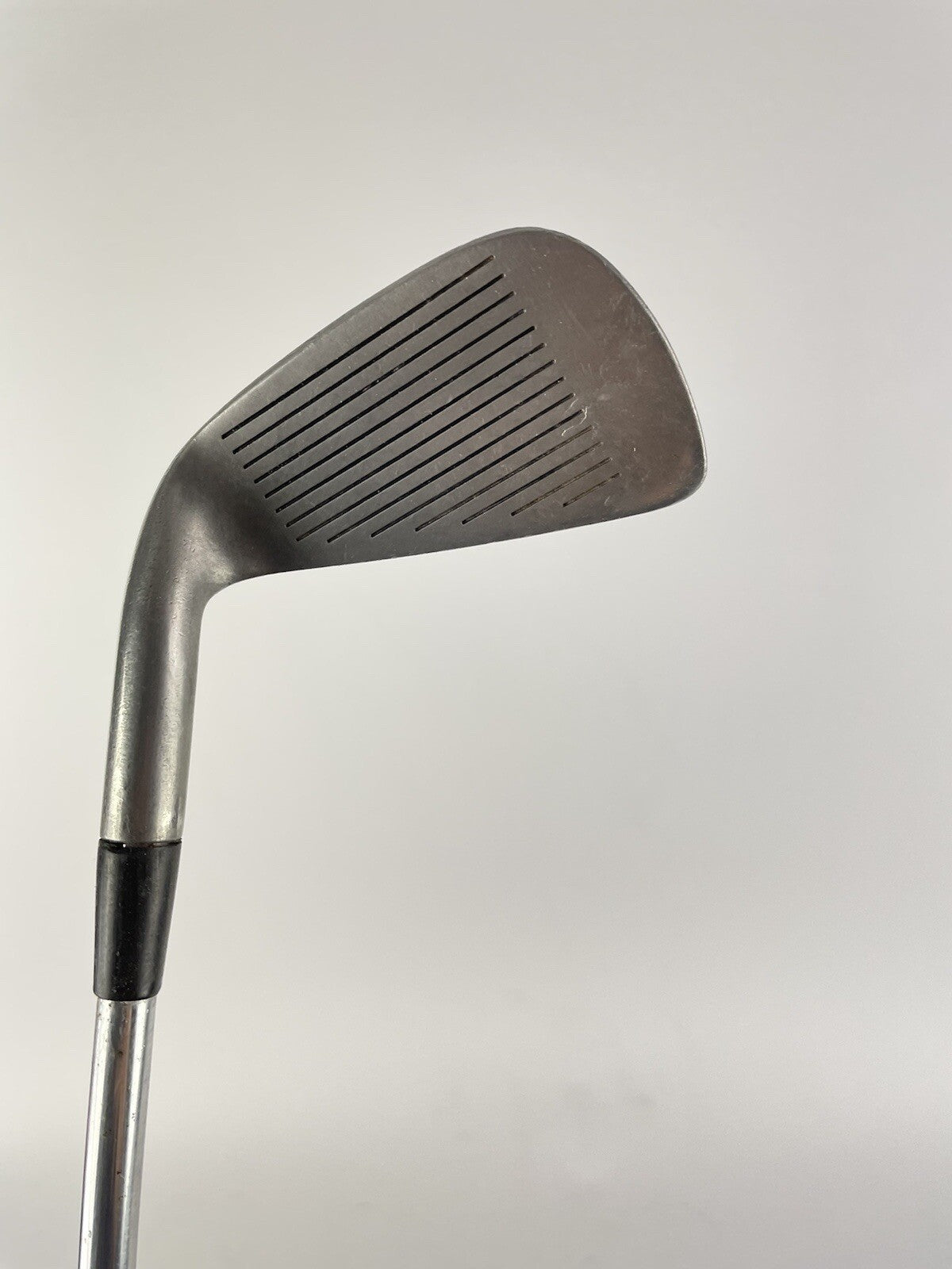 Wilson Mens Golf 6 Iron Augusta Regular Flex Steel /Right /New Grip /10104