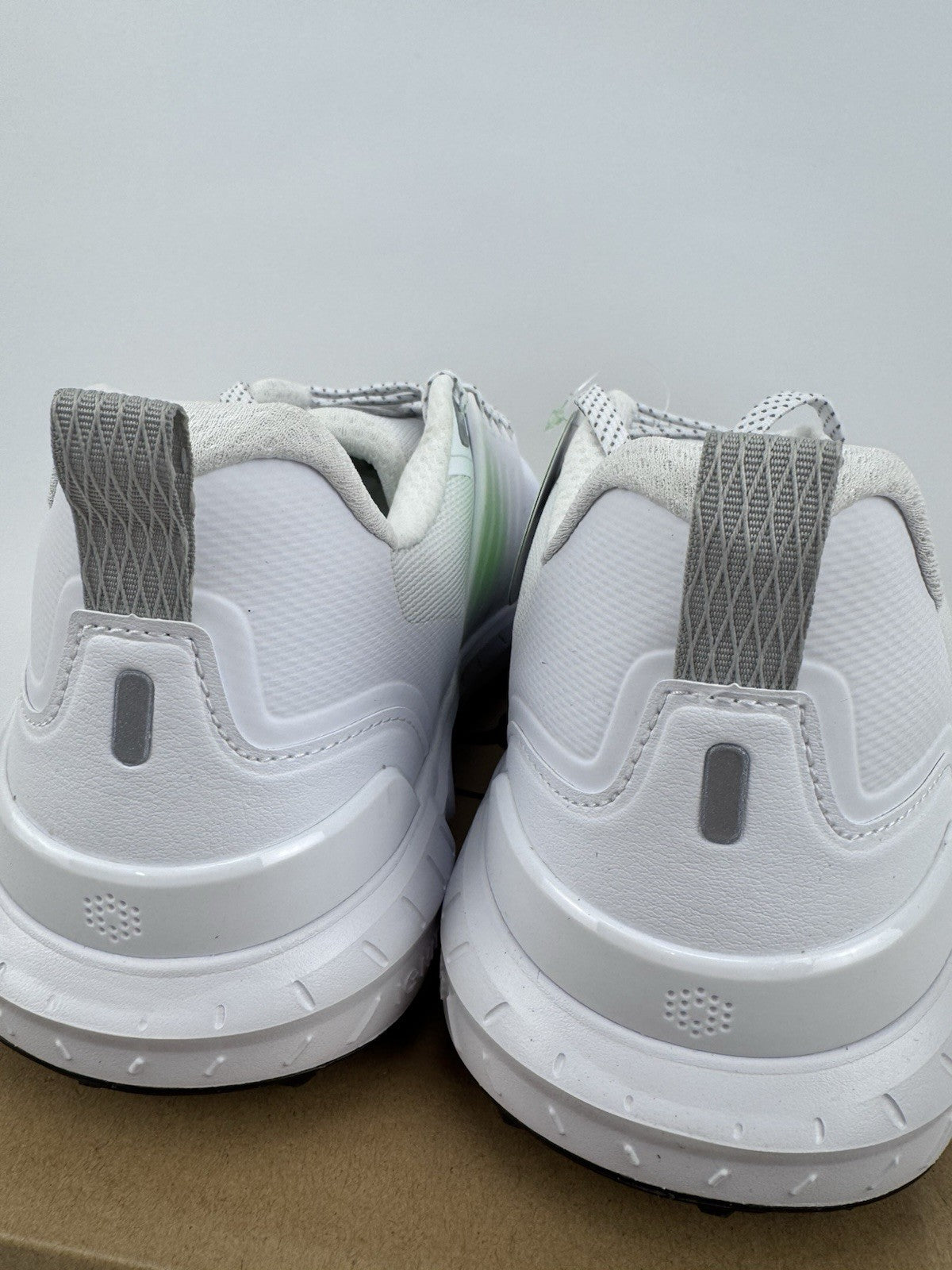 Puma Ignite Elevate 2 Tour Men's Golf Shoes Size UK 9 White Waterproof/319165