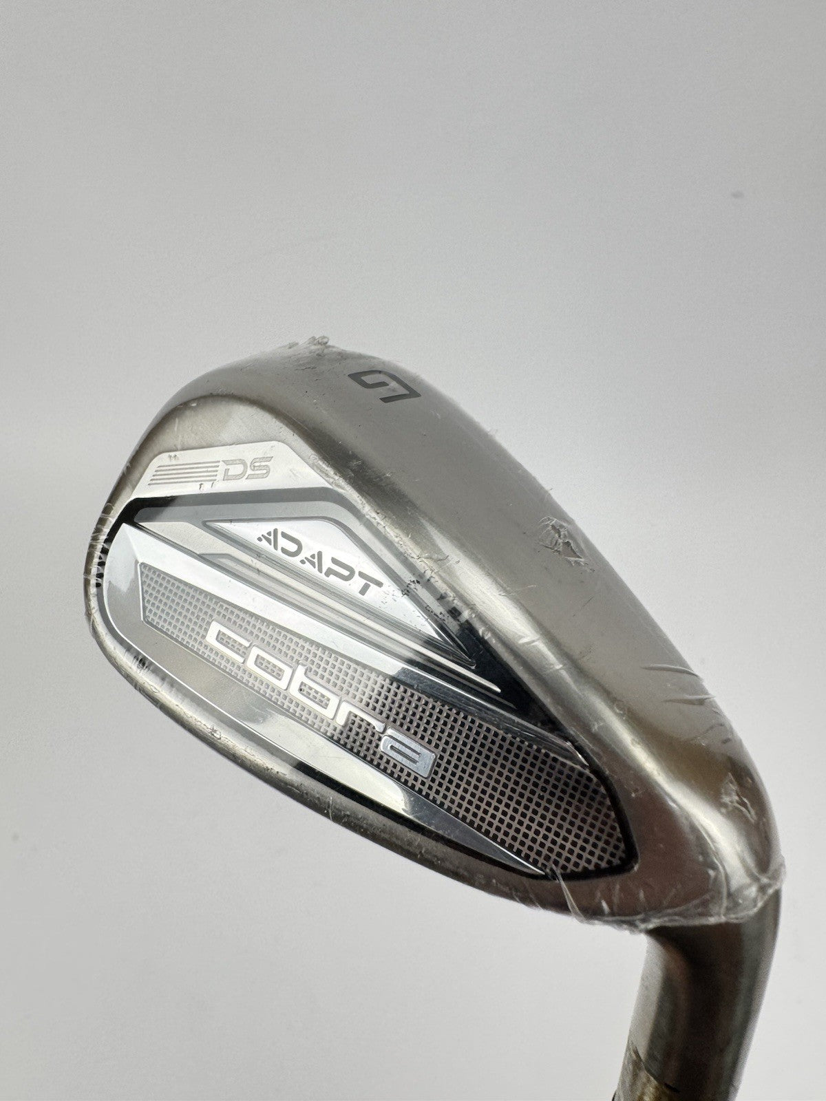 Cobra DS Adapt Gap Wedge Vector 80G Regular Flex Steel /Right Handed /357511