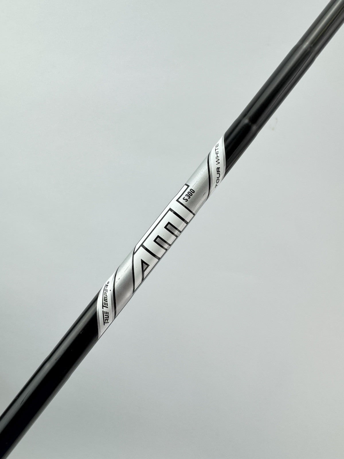 AMT Tour White Iron Shaft S300 Stiff Steel Blackout 35.5” /0.355 Tapered /286170