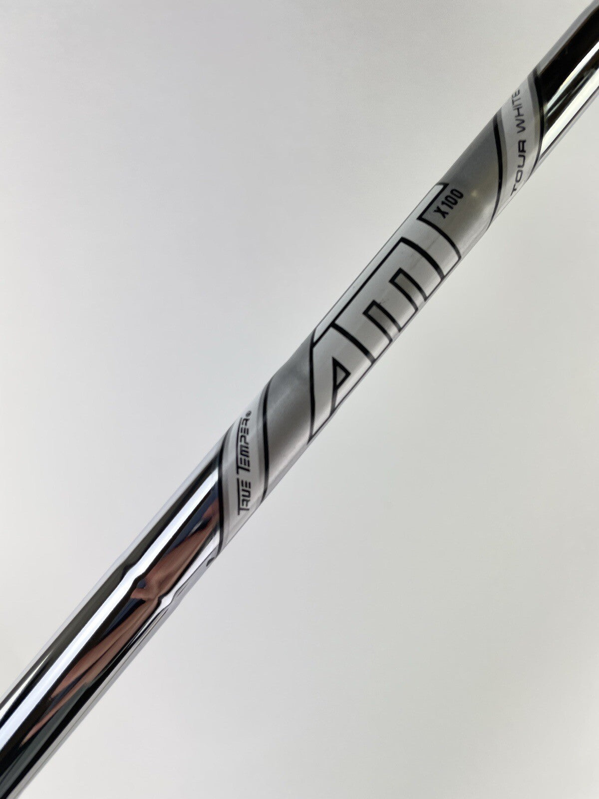 AMT Tour White Iron Shaft X100 X Flex Steel 35.25" /0.355 Tapered /140791