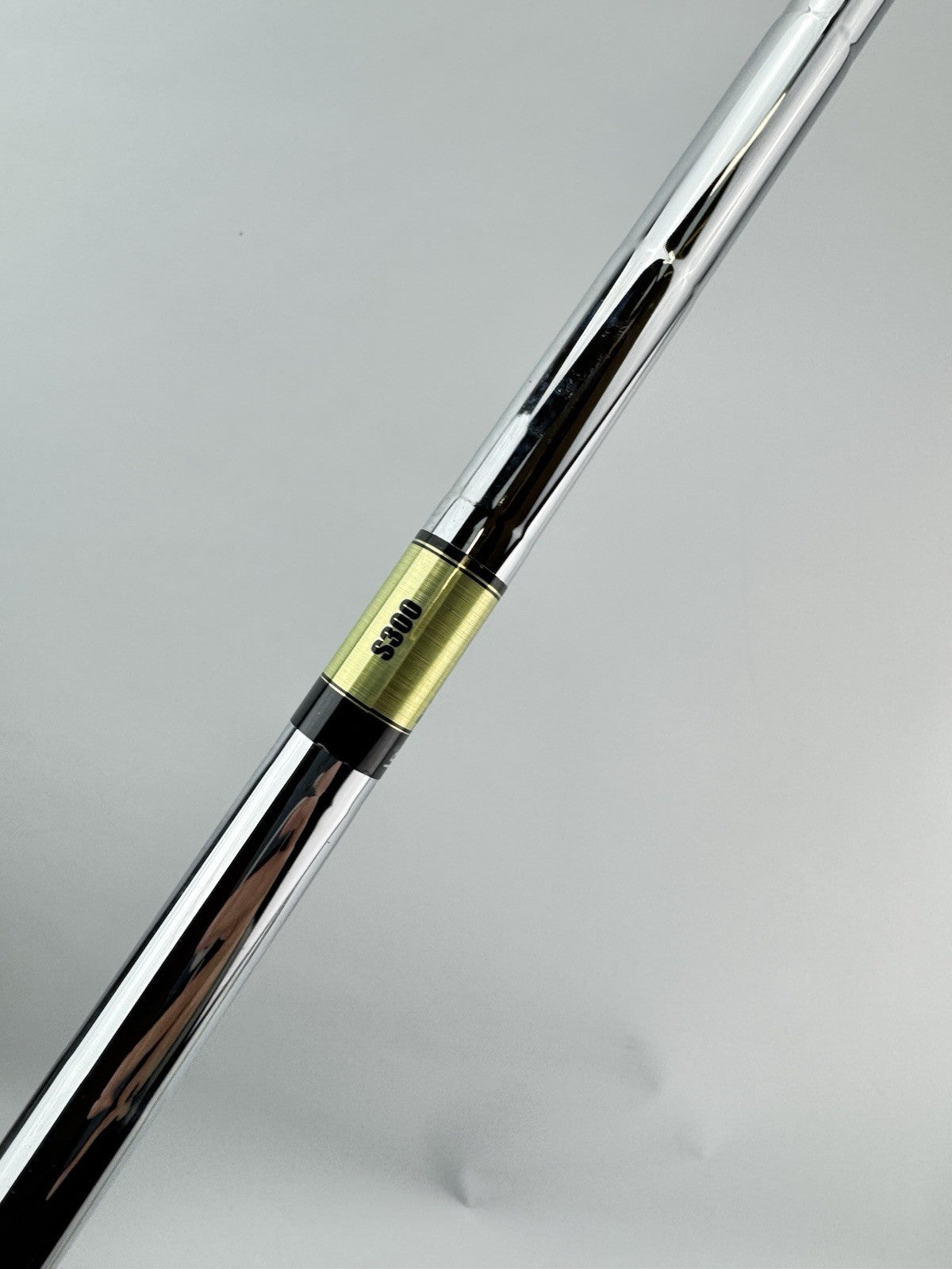 Dynamic Gold SL Iron Shaft S300 Stiff Flex Steel 36” /0.355 Tapered /293395