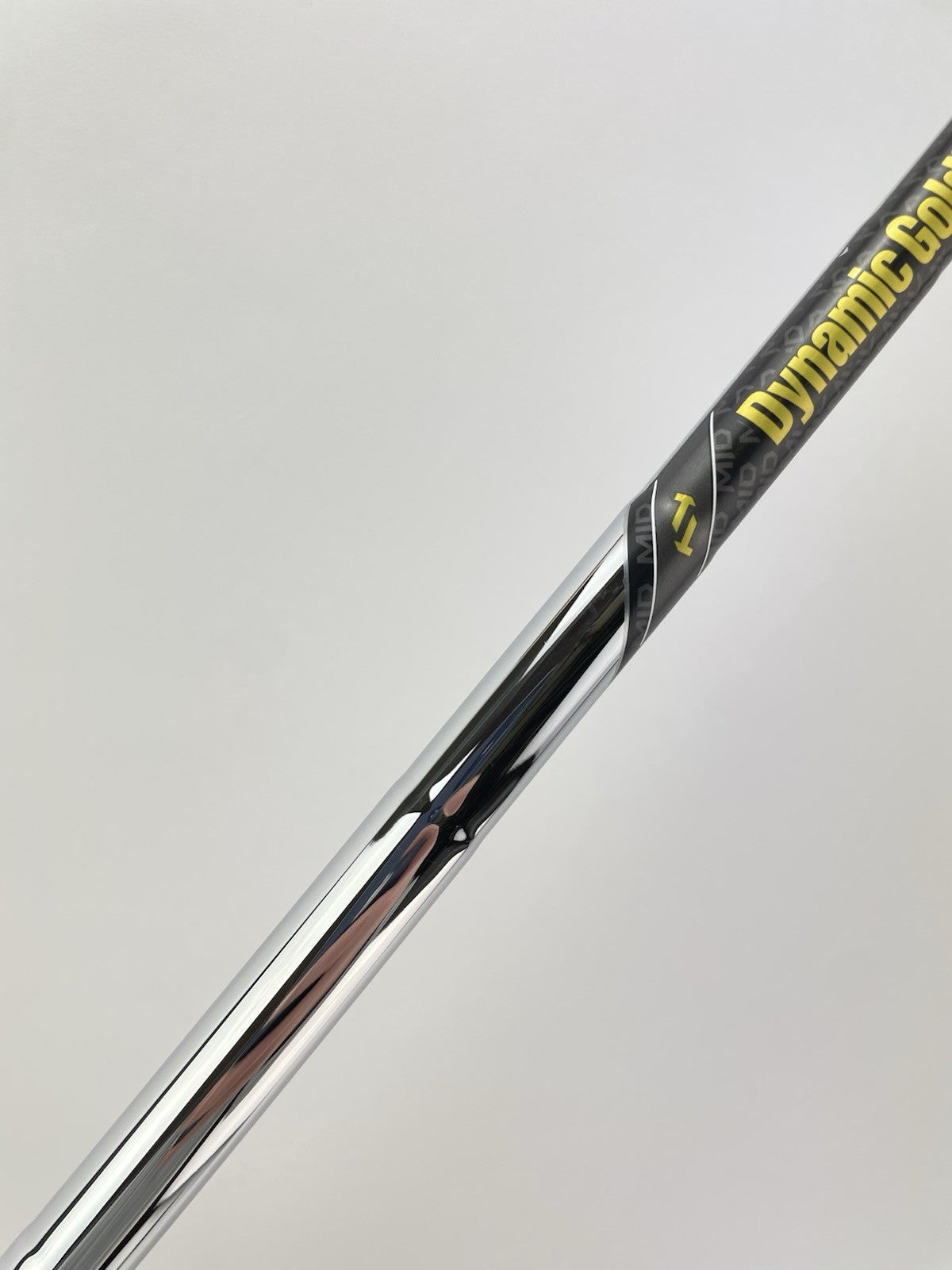 Dynamic Gold Mid Iron Shaft 115 Stiff Flex Steel 35.5” /0.355 Tapered /299731