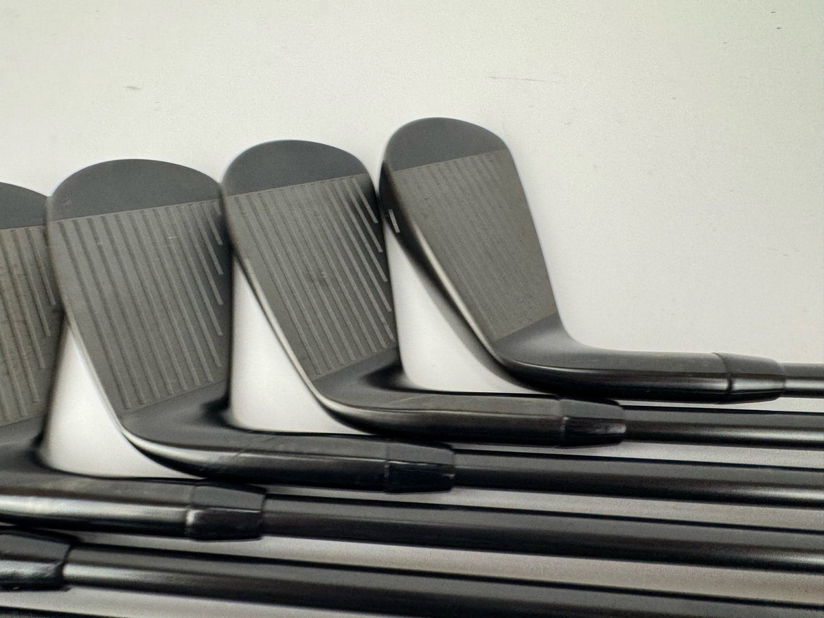 Titleist T100 Irons Limited Edition 4-PW AMT Tour White S300 Stiff Flex/380737