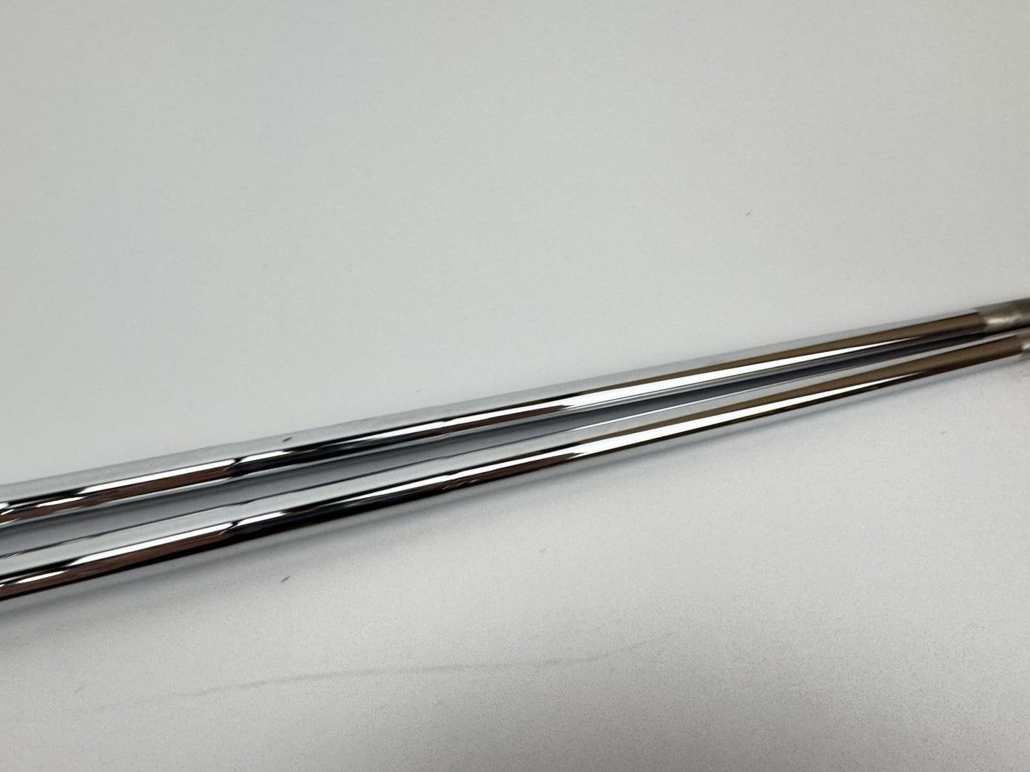 Dynamic Gold Wedge Shafts (2) Tour Issue S400 Stiff Steel 0.355 Tapered /313545
