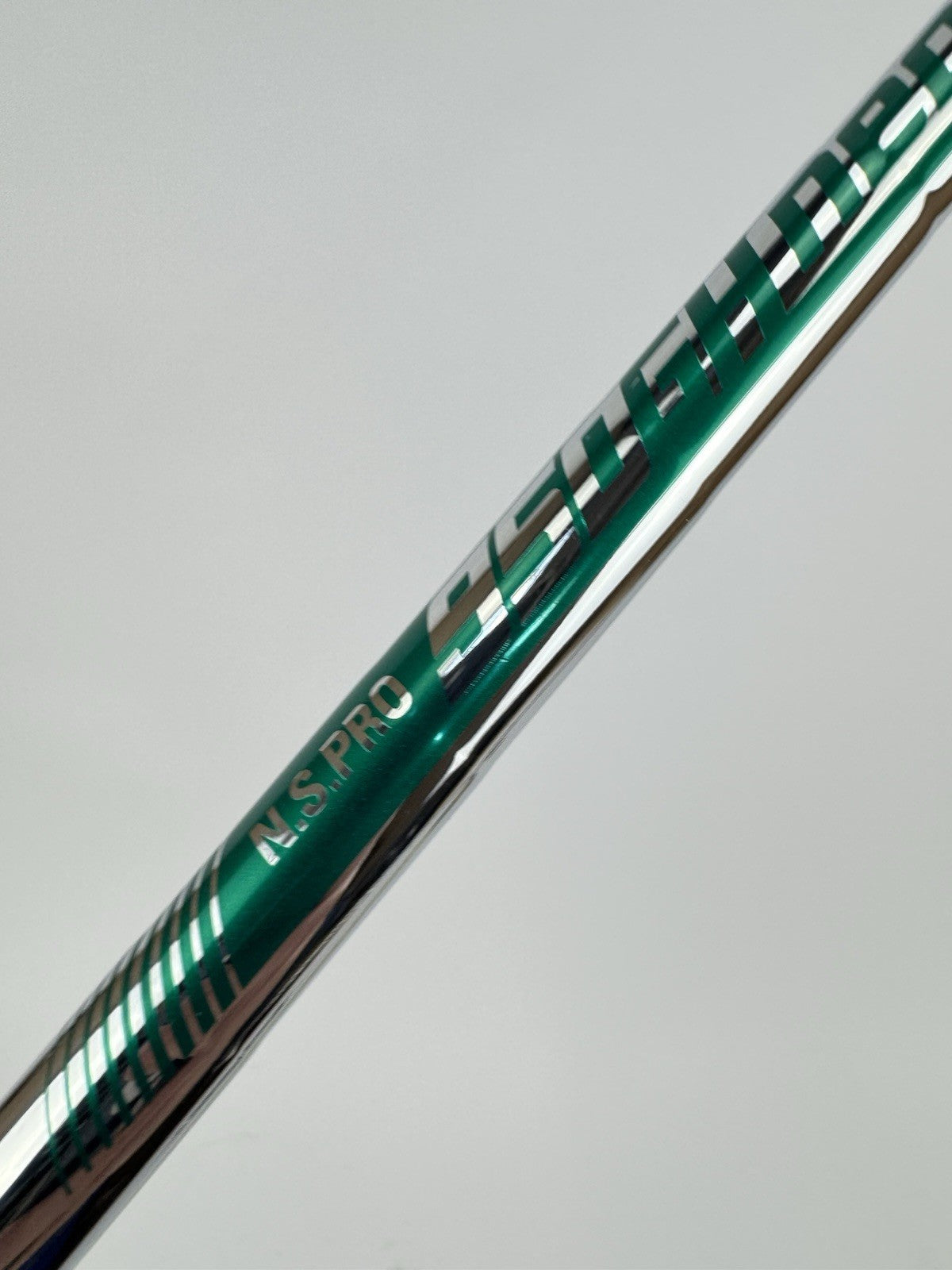 Nippon 950GH Neo Iron Shaft Regular Flex Steel 35.25” /0.355 Tapered /332912