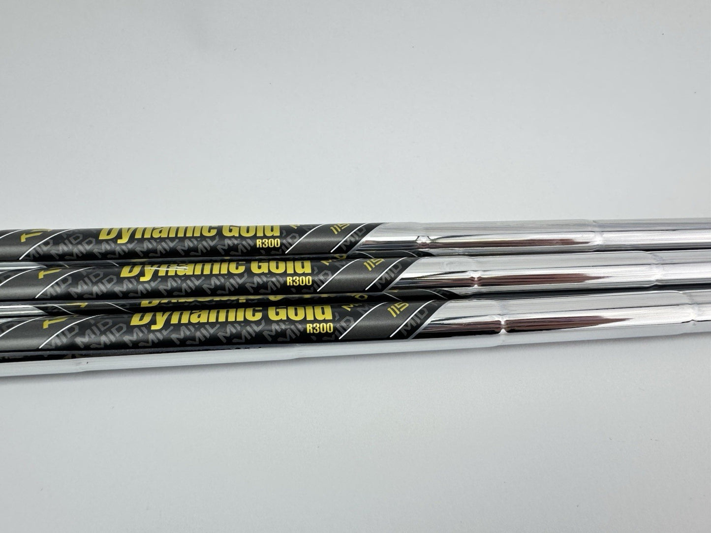 Dynamic Gold Wedge Shaft Set (3) Mid 115 R300 Regular Steel /0.355 Tapered/306364