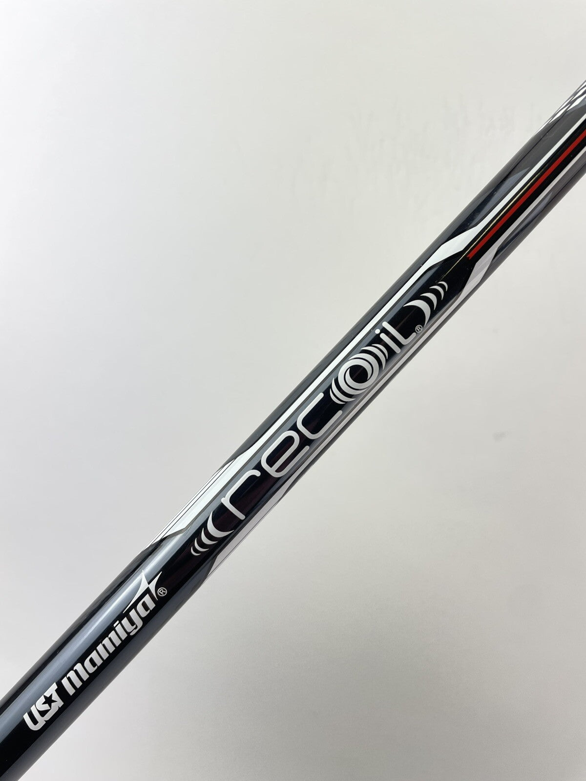 UST Recoil Dart Iron Shaft 65 F3 Regular Graphite 35.5" /0.370 Parallel /208151