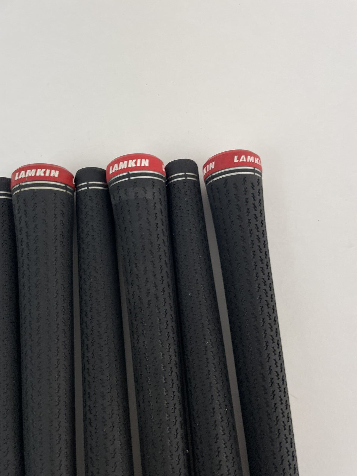 Lamkin Crossline 360 Grips (6) Standard /Black /Red /Pulled /186984