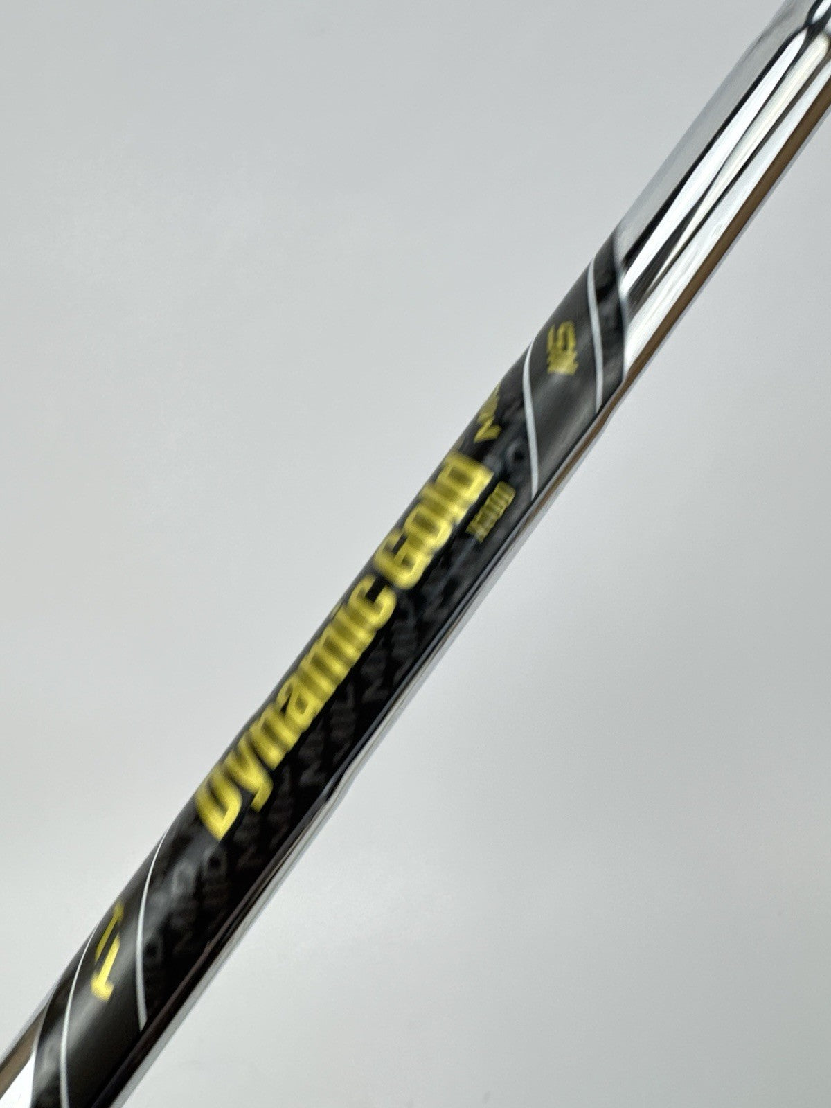 Dynamic Gold Mid 115 Iron Shaft X100 X Flex Steel 35” /0.355 Tapered /343855