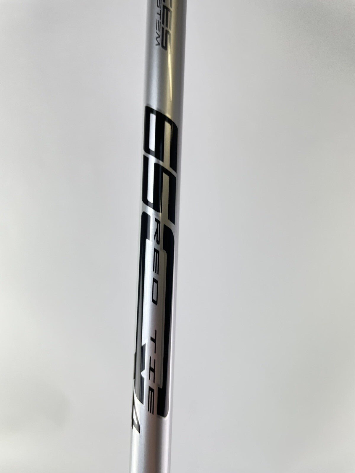 Bridgestone Tourstage Driver 707 9.5* Matrix Red Tie Stiff Graphite /1445213