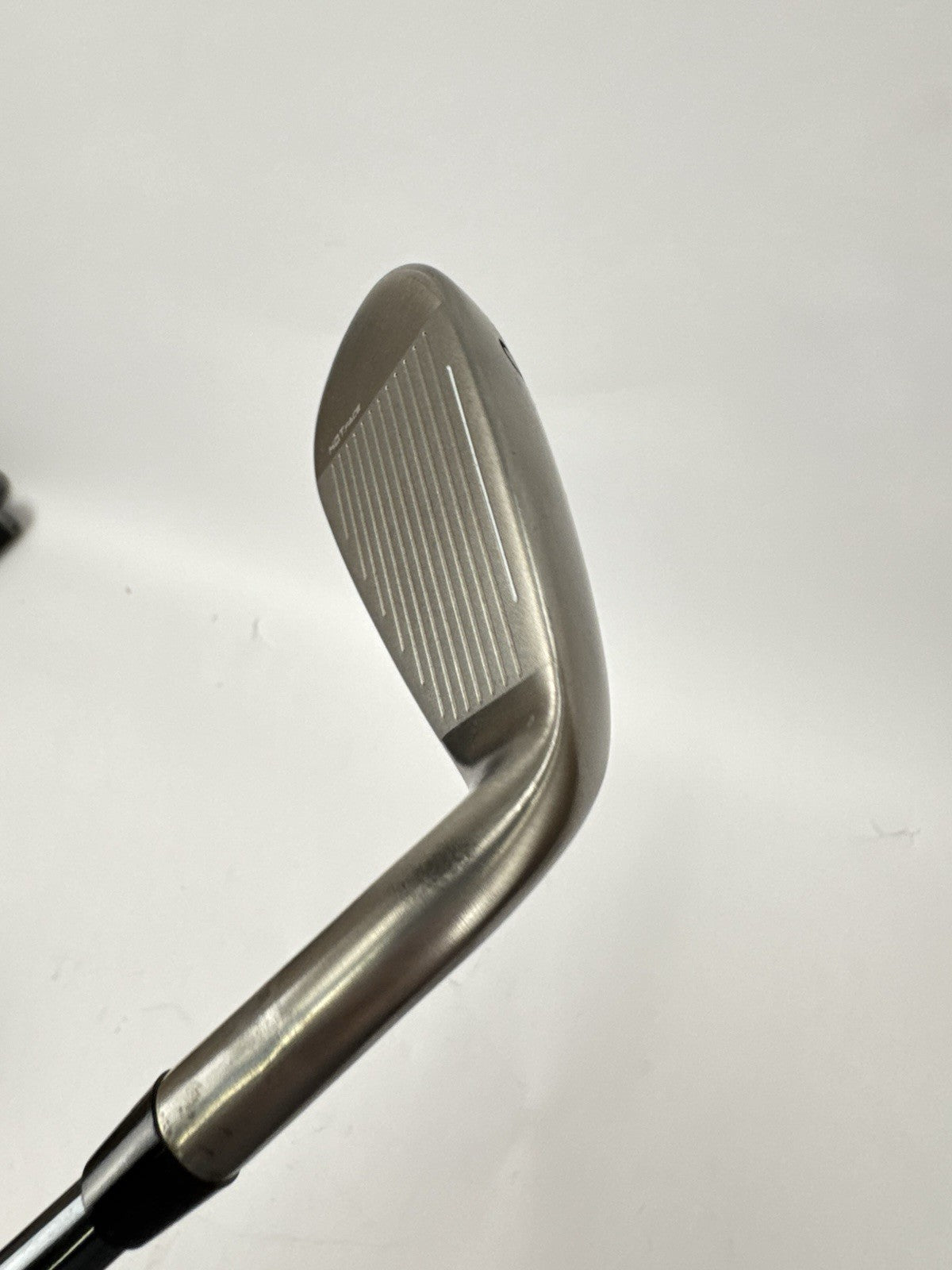 Cobra DS Adapt Max Pitching Wedge Left Handed Recoil Dart Regular Graphite/355117