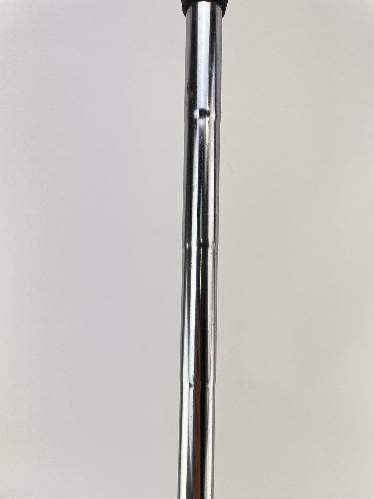 Acushnet Bulls Eye Putter Brass 34” Right Handed /Offset /New Grip /1654114