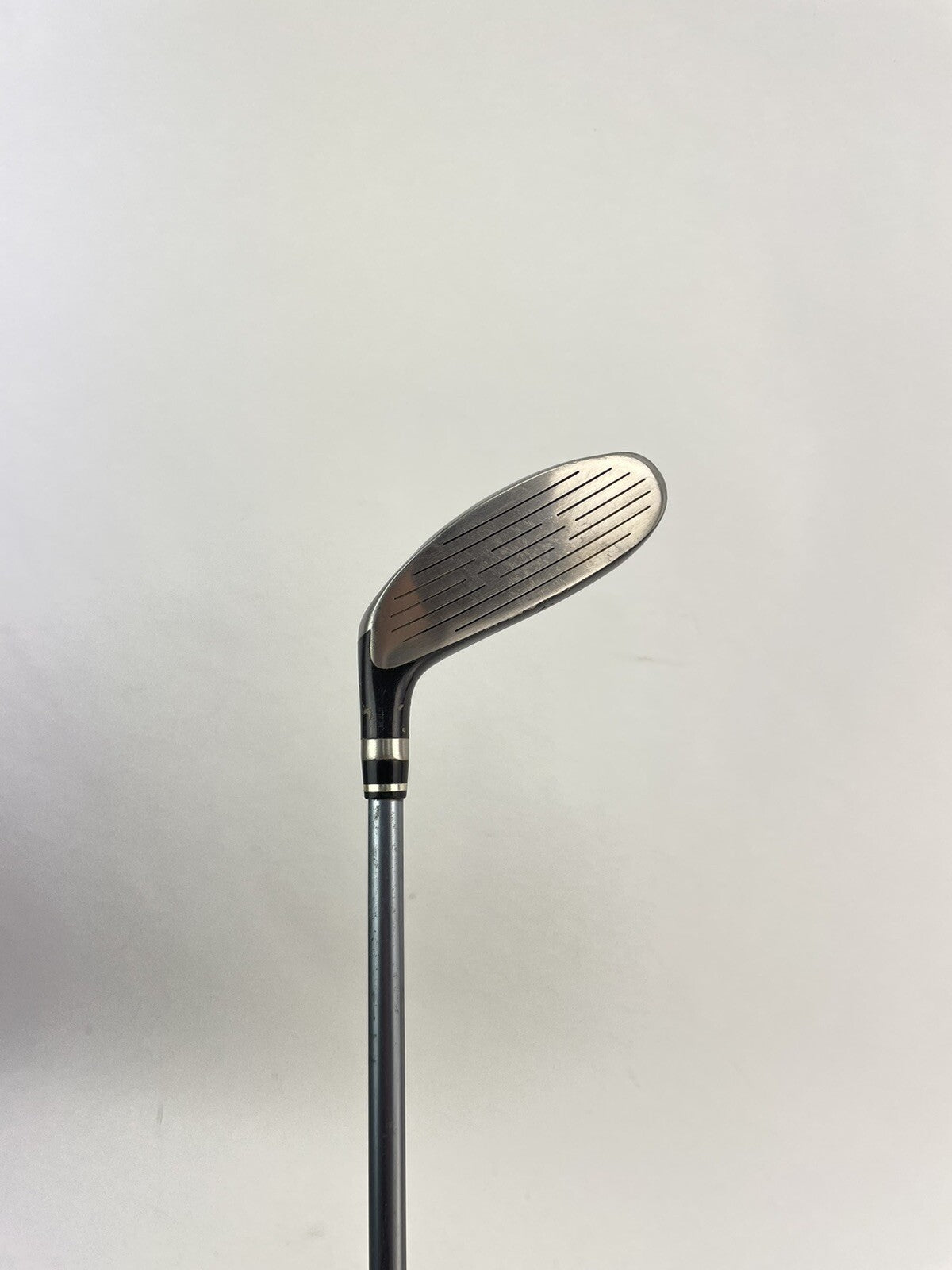 Wilson Staff 4 Hybrid 21* UST Ladies Flex Graphite /Right Hand /New Grip /176278