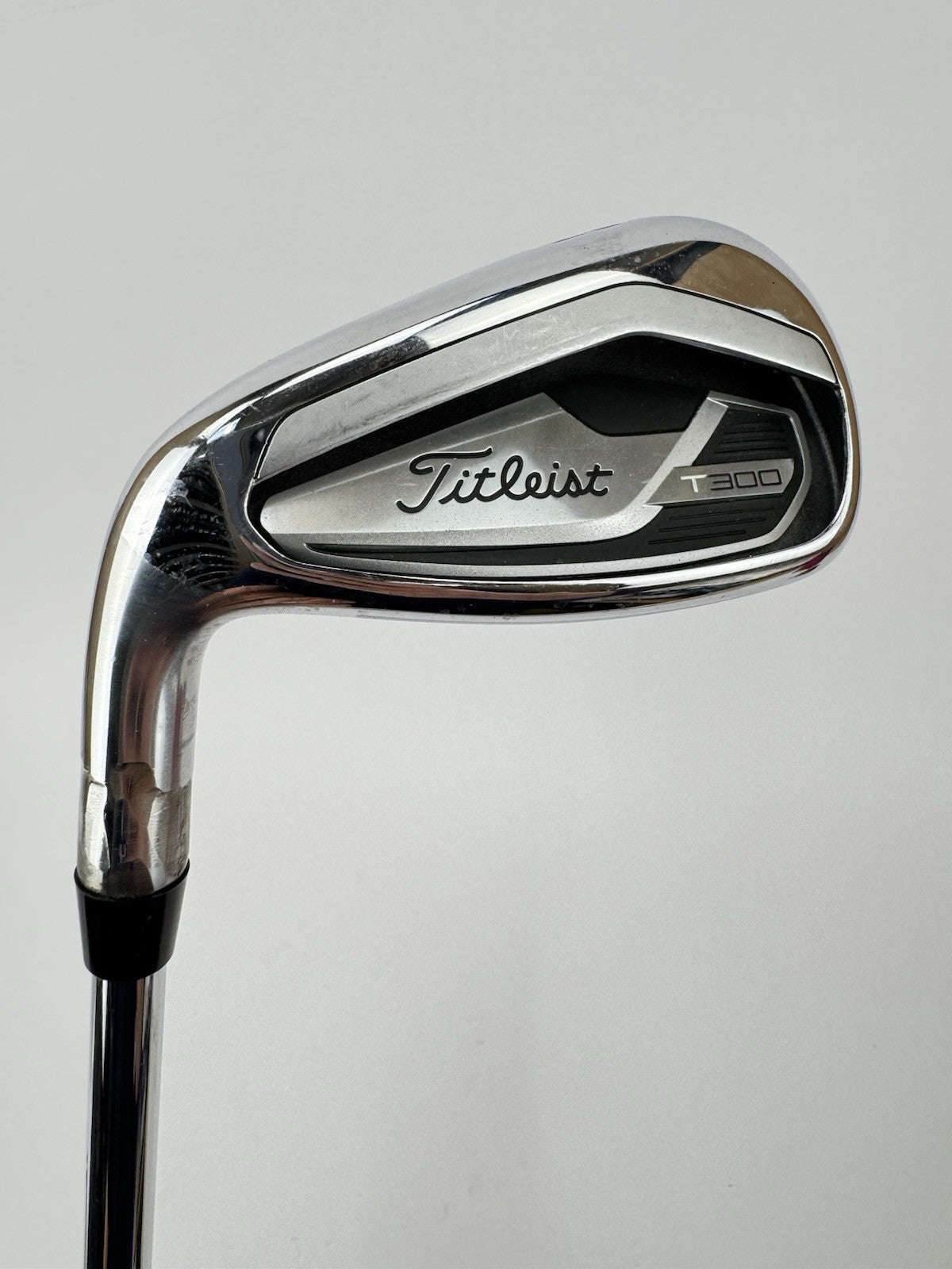 Titleist T300 8 Iron Left Handed Elevate ETS 115 Regular Steel /New Grip /344850
