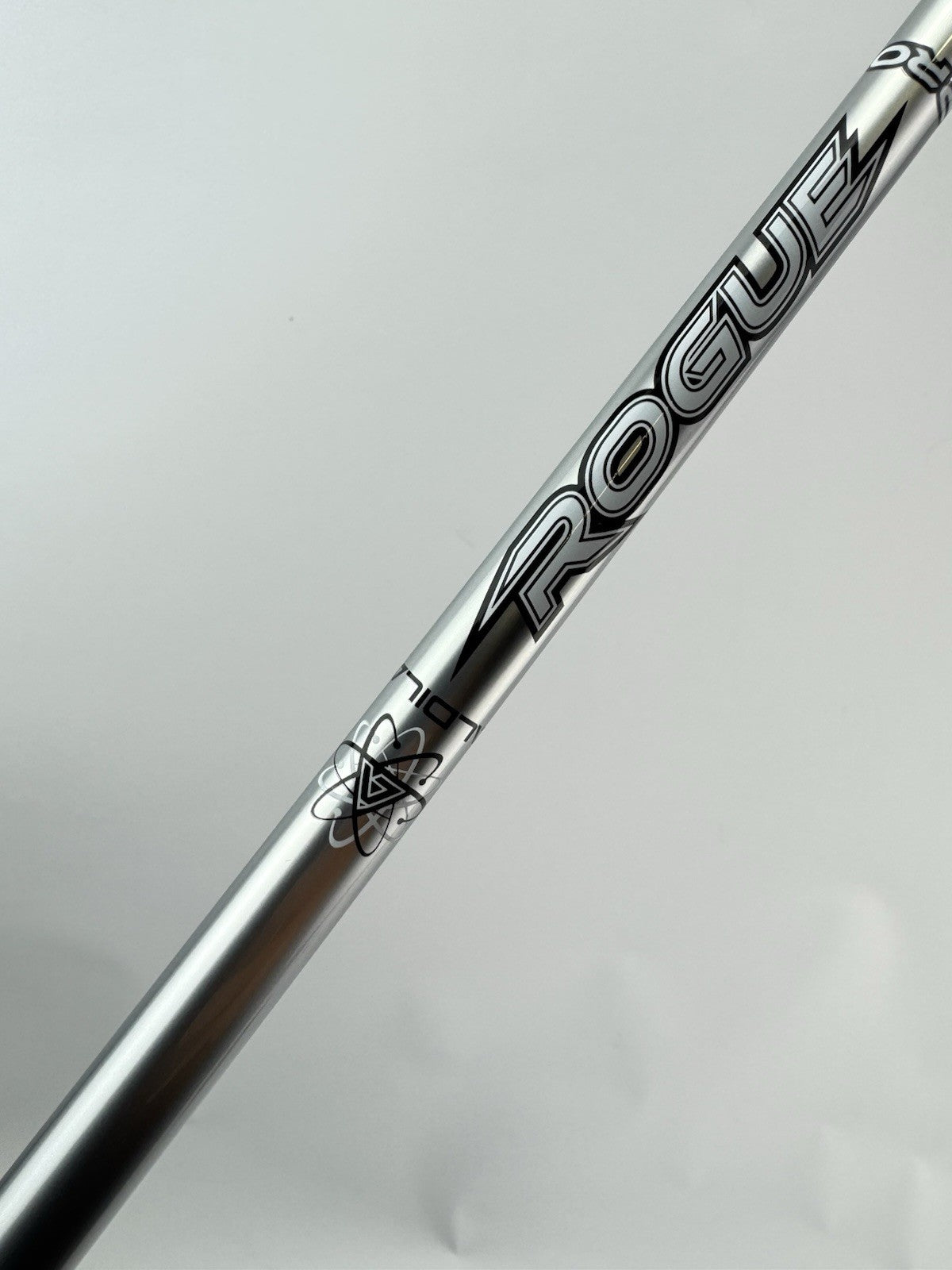 Titleist GT TSR #6 Hybrid Shaft Aldila Rogue Pro Regular Graphite 38.5”/Mid Grip1