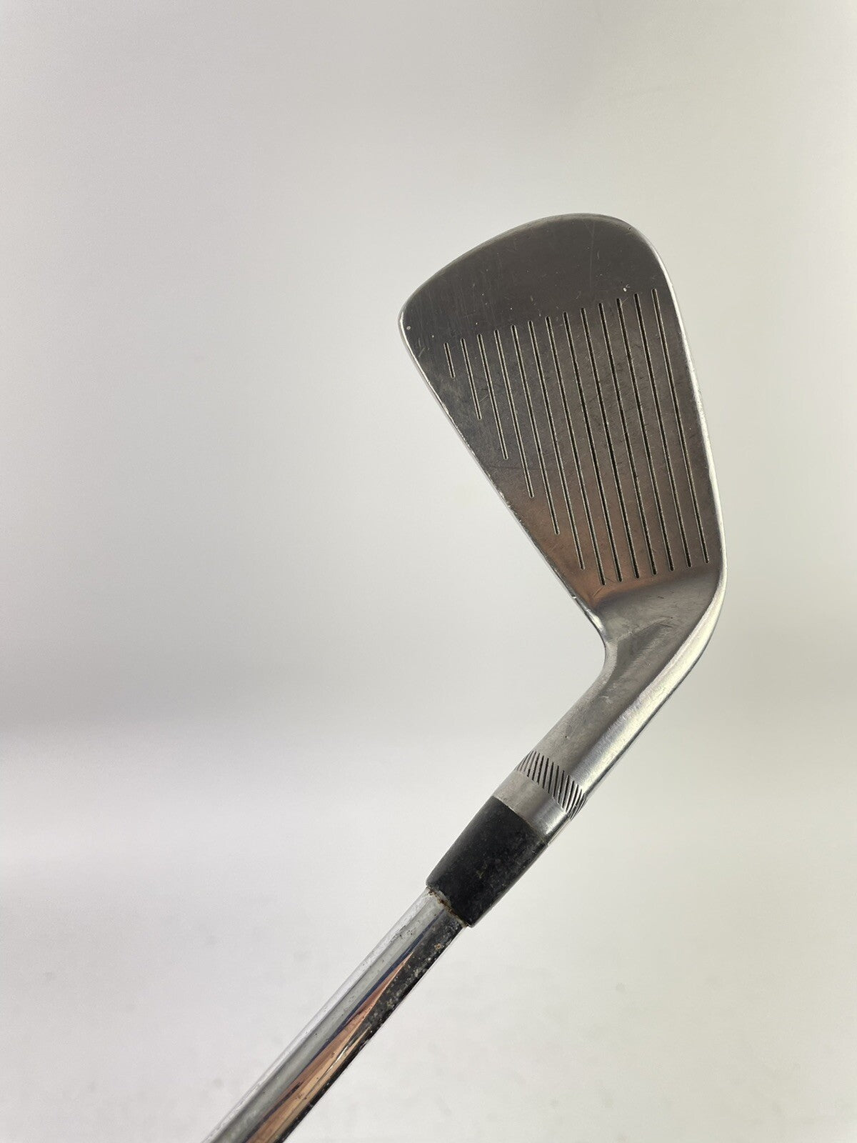 Titleist 990 Dci 6 Iron R300 Regular Steel /Left Handed /New Grip /24105
