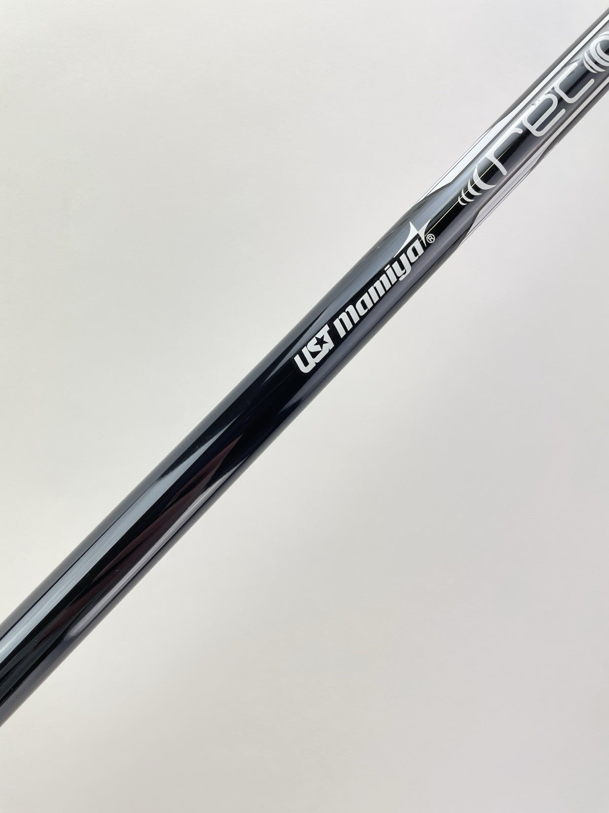 UST Recoil Dart Wedge Shaft 75 Regular Flex Graphite 34.125” /0.355 Taper /289601