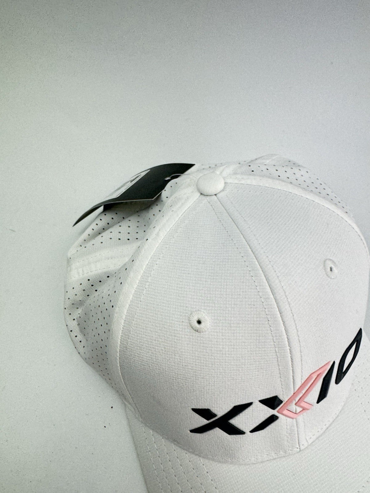 XXIO Golf Ladies Cap Black One Size Adjustable /White /New /291043