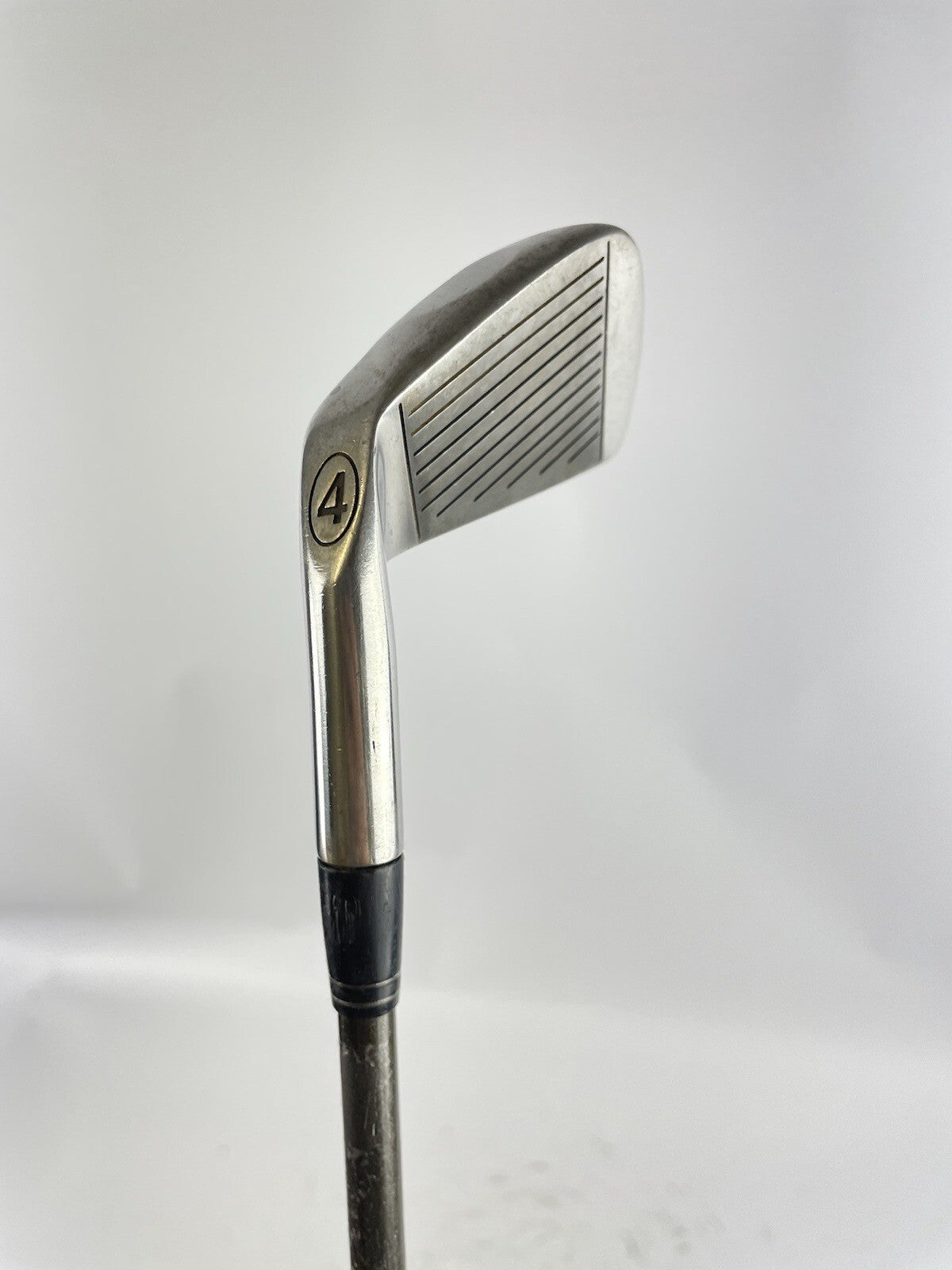Viper Golf 4 Iron Regular Flex Graphite /Right Handed /New Grip / 38905