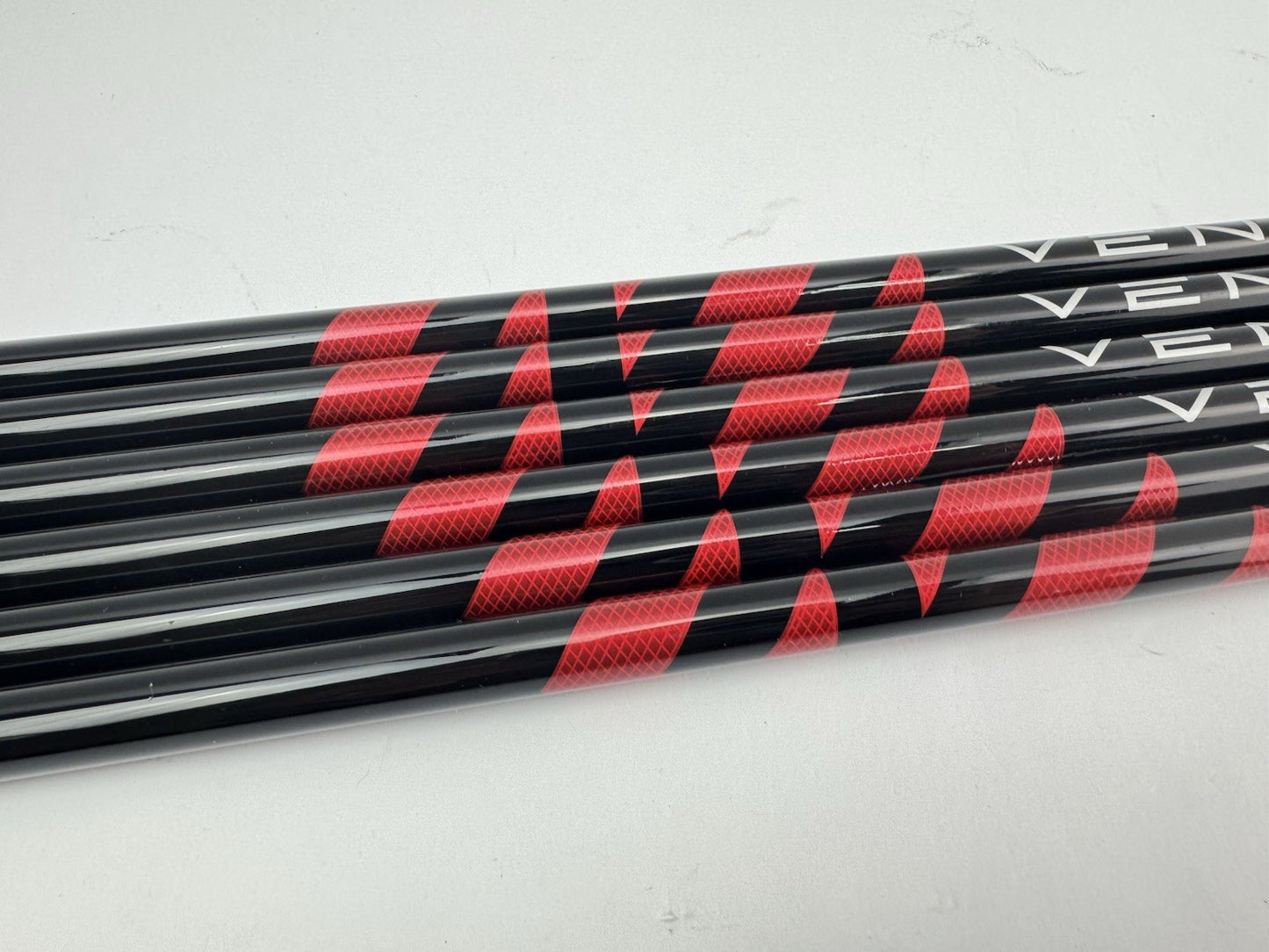 Fujikura Ventus Iron Shaft Set (6) Red 6-R Regular Graphite 0.370 Parallel/245631