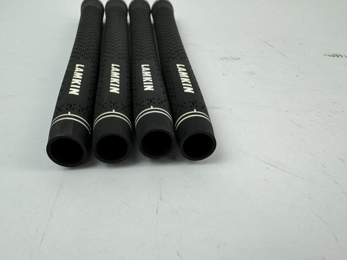 Lamkin Midsize Golf Grips (4) Across Connect Compatible/Black/New /192107