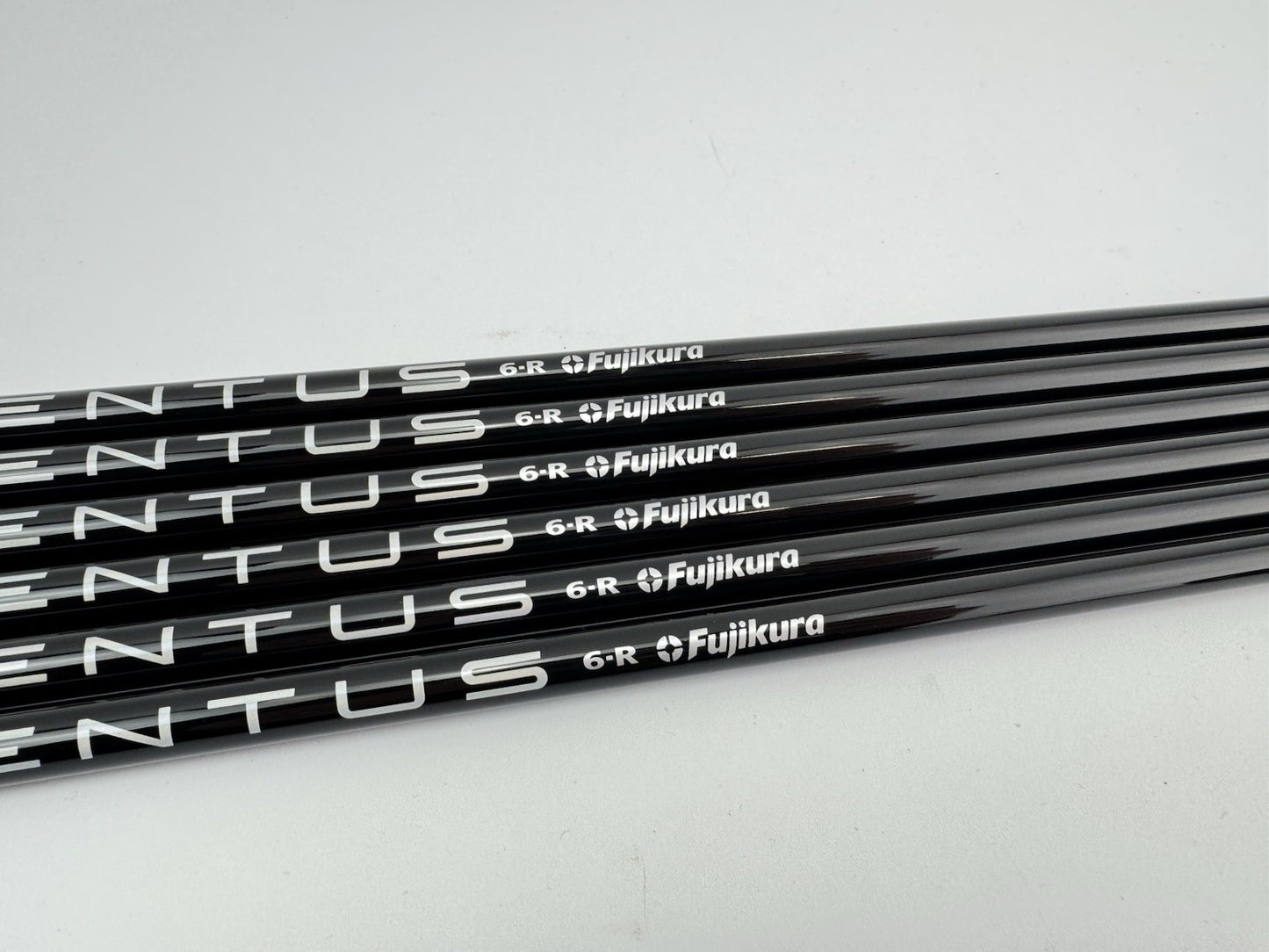 Fujikura Ventus Red Iron Shaft Set (6) 6R Regular Graphite 41.5 /0.370 /306891
