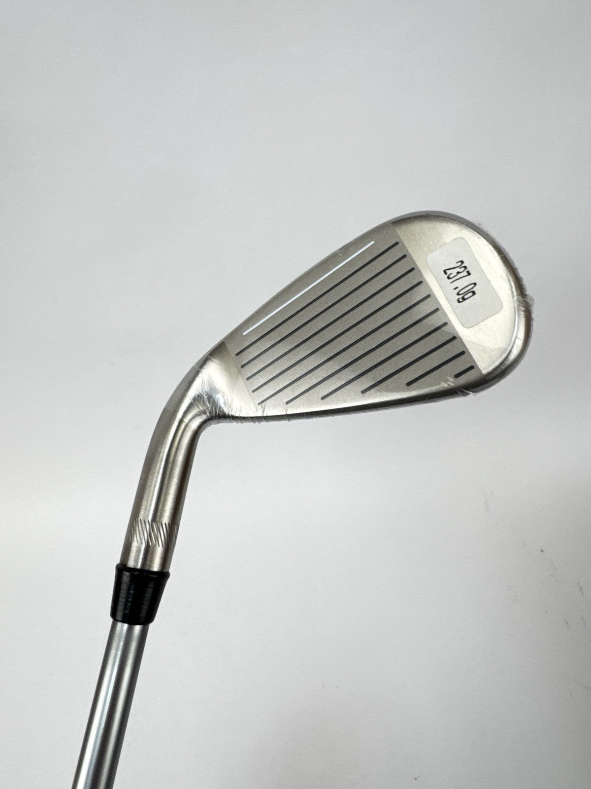 Sub 70 3 Iron Utilty 699-U 19.5* Aldila Rogue Regular Graphite /Right/New /340877