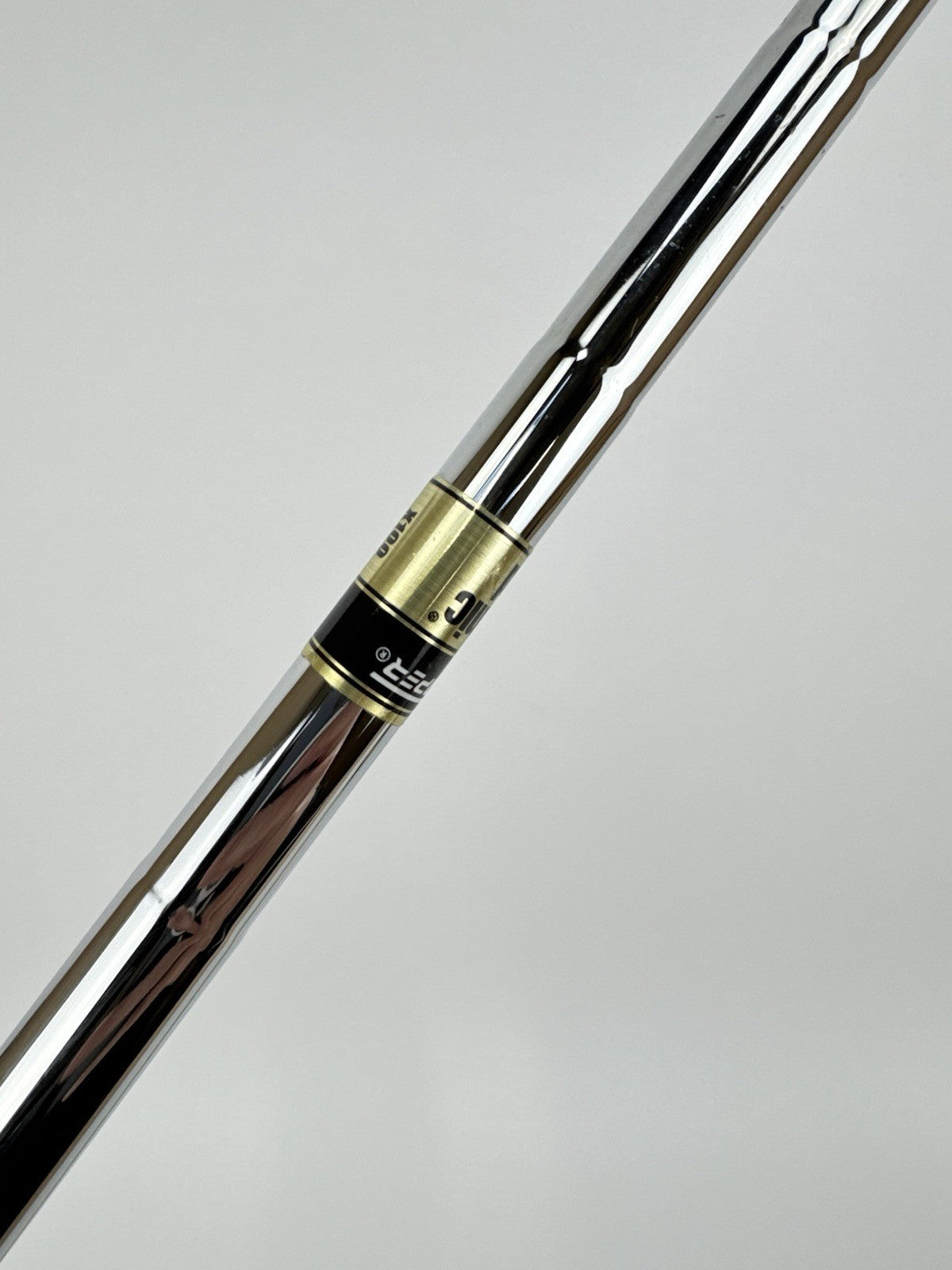 Dynamic Gold X100 Iron Shaft X Flex Steel 35.25” /0.370 Parallel /327093