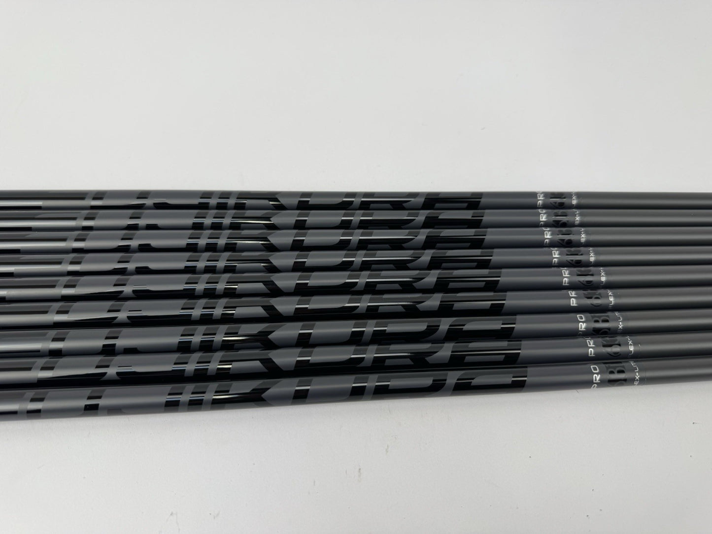 Fujikura Pro 63i Iron Shaft Set (9) Senior Flex Graphite/0.370 Parallel1