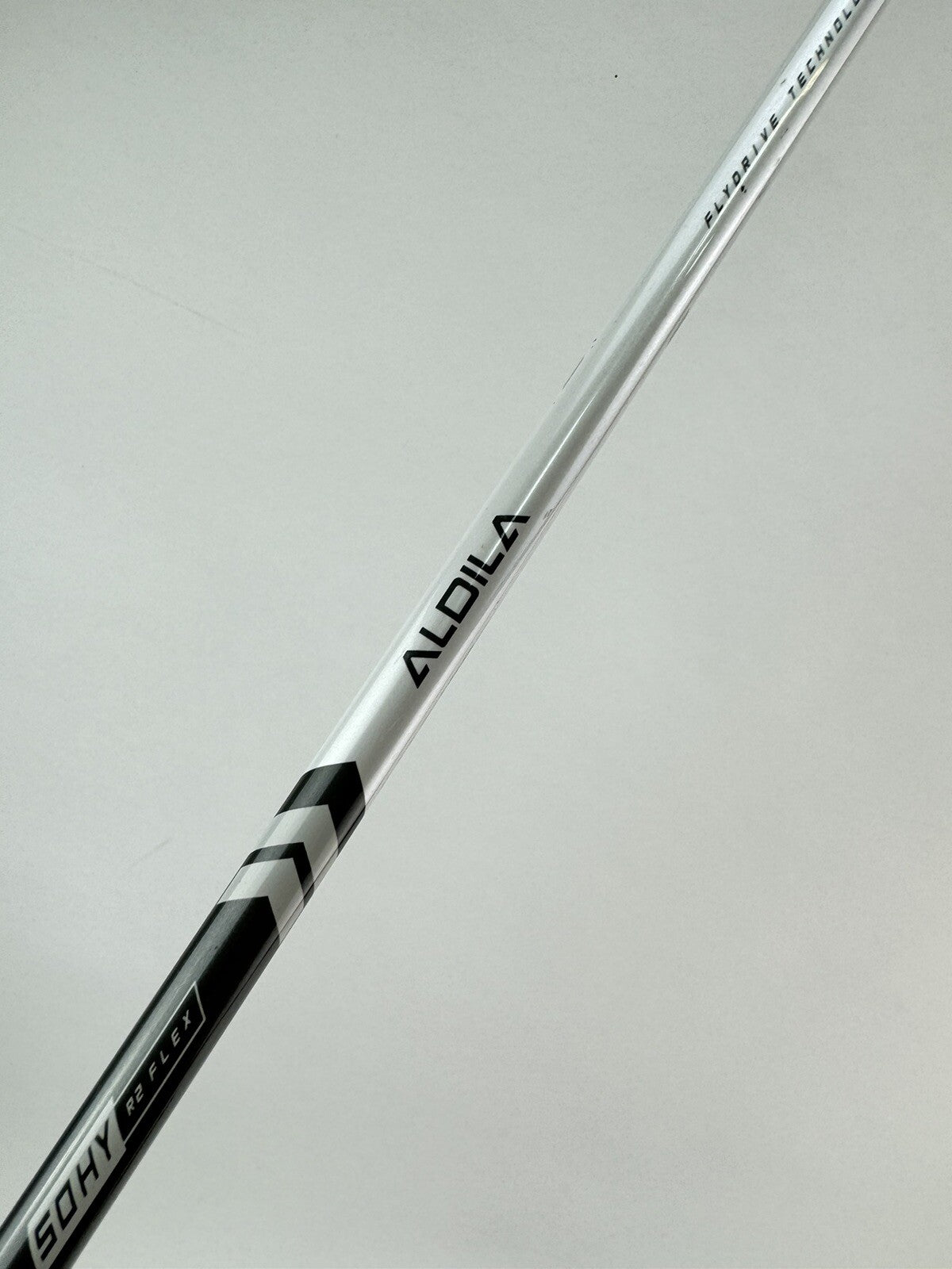 Titliest Hybrid Shaft Ladies R2 Aldila Ascent 40 Graphite 37” /191684