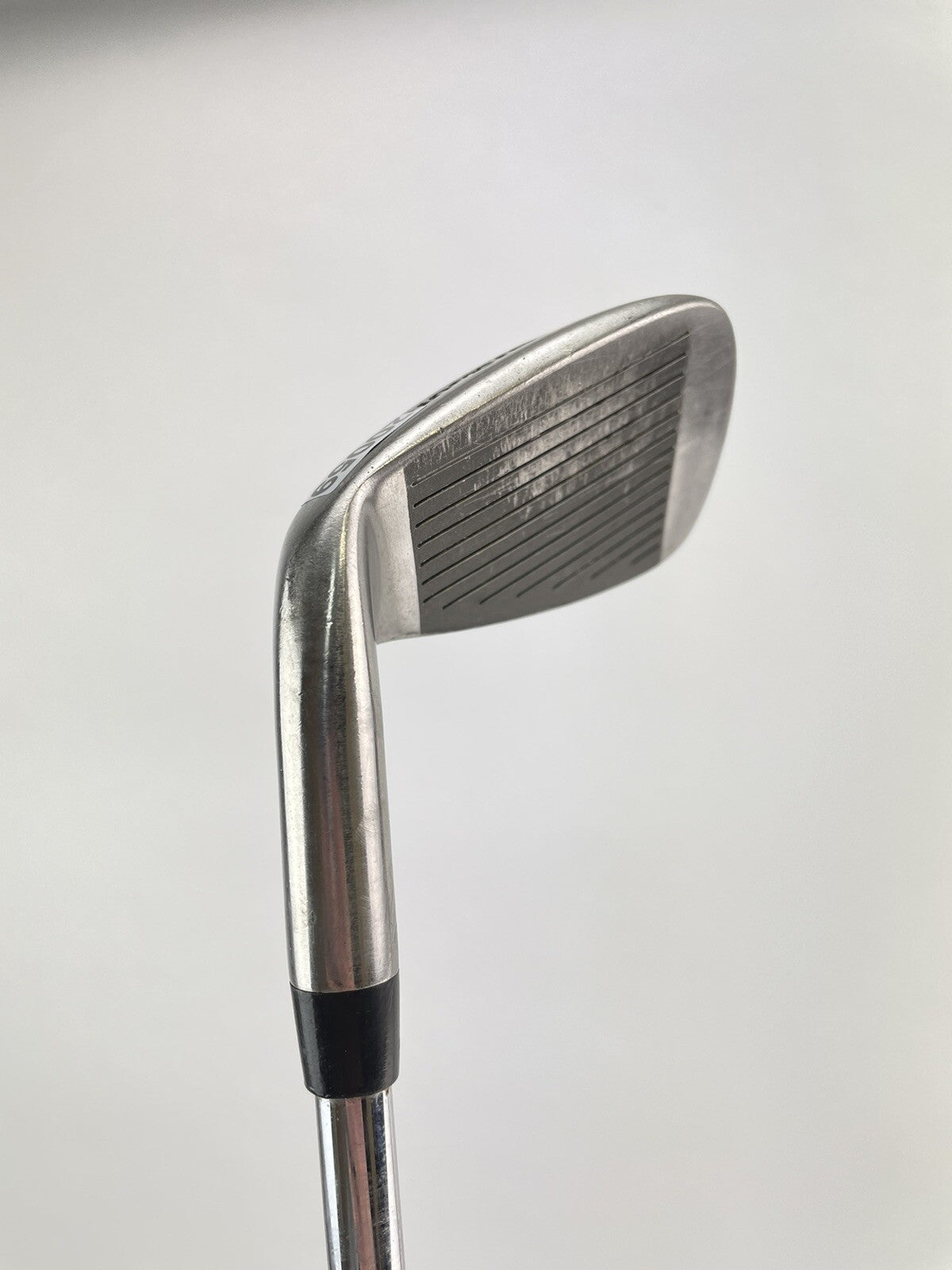 Wilson Golf 9 Iron Regular Flex Steel Shaft /Right Hand /New Grip /200599
