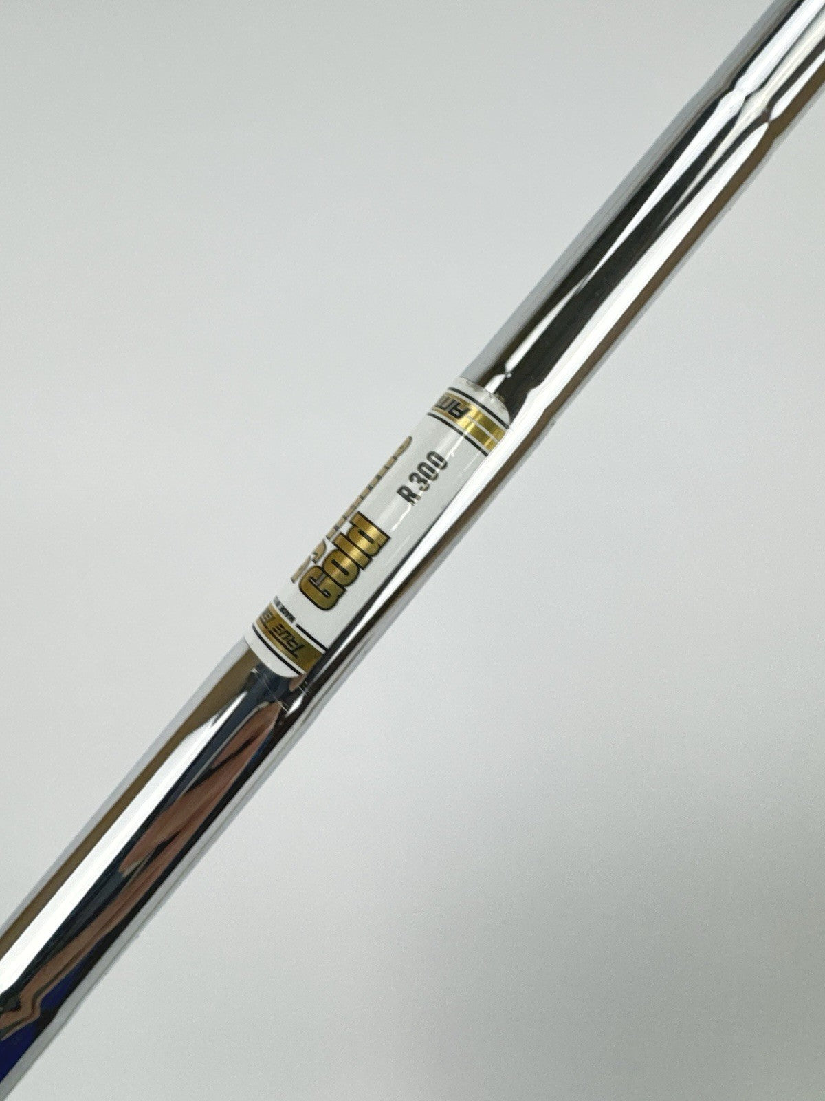 Dynamic Gold AMT Iron Shaft R300 Regular Flex Steel 35.5 /0.355 Tapered /318824