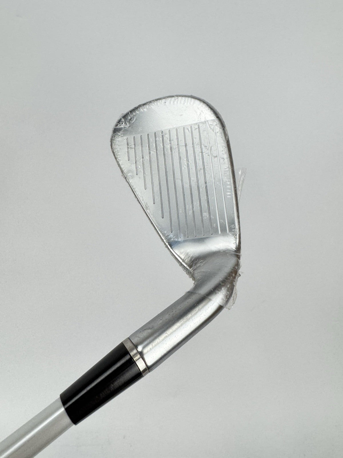 Callaway Ladies 7 Iron Big Bertha Reva Left Handed Eldio Graphite /New /3156710
