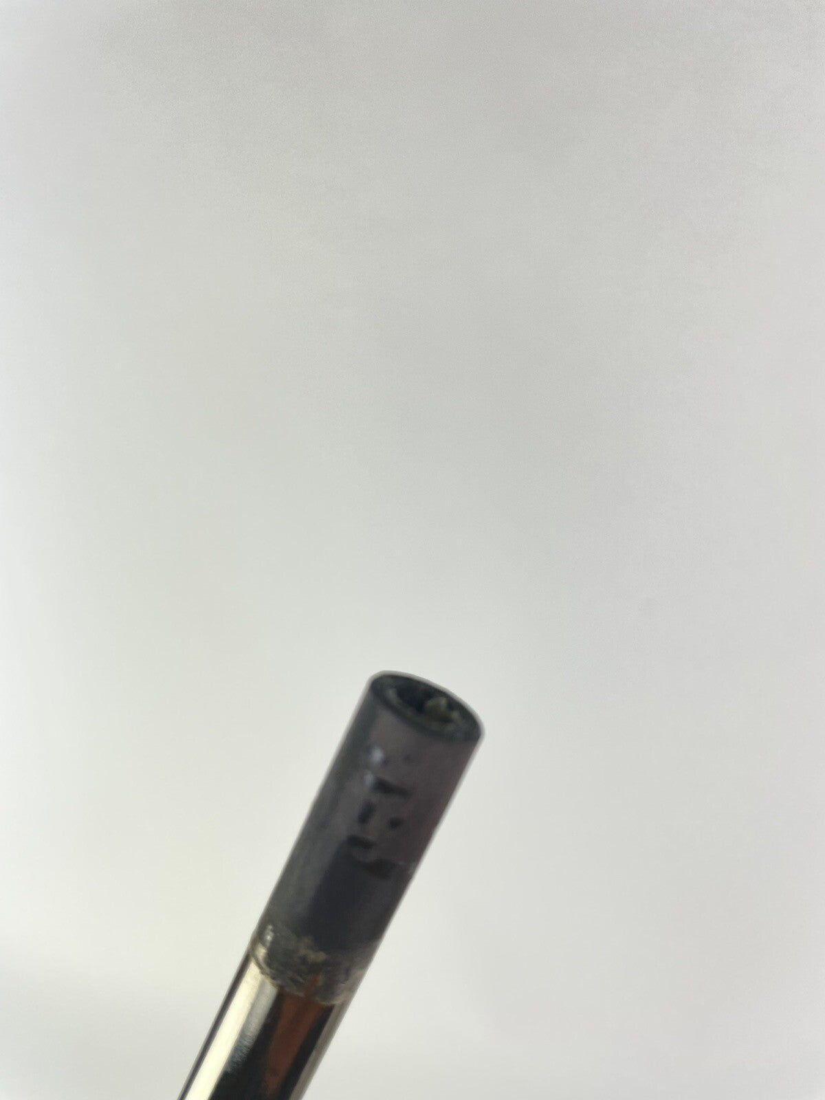 UST Recoil Iron Shaft ES 460 F4 Stiff Graphite 35.25” /0.370 Parallel/135298