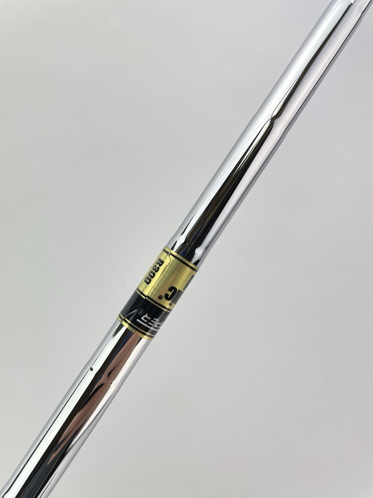 Dynamic Gold R300 Iron Shaft Regular Flex Steel 35.75” /0.355 Tapered /271275