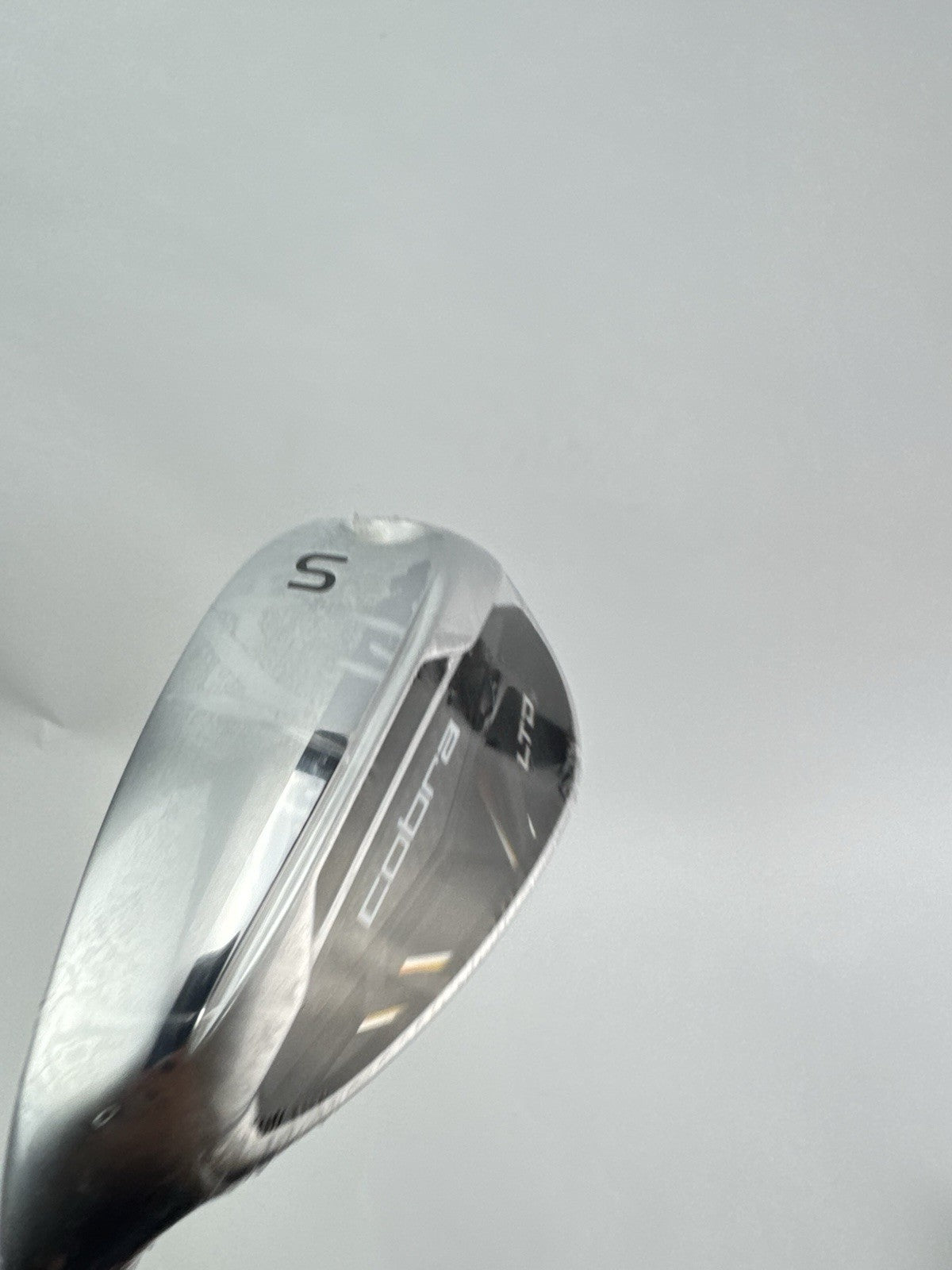 Cobra LTDX Sand Wedge Left Handed KBS Tour 90 Regular Steel /Brand New /248926