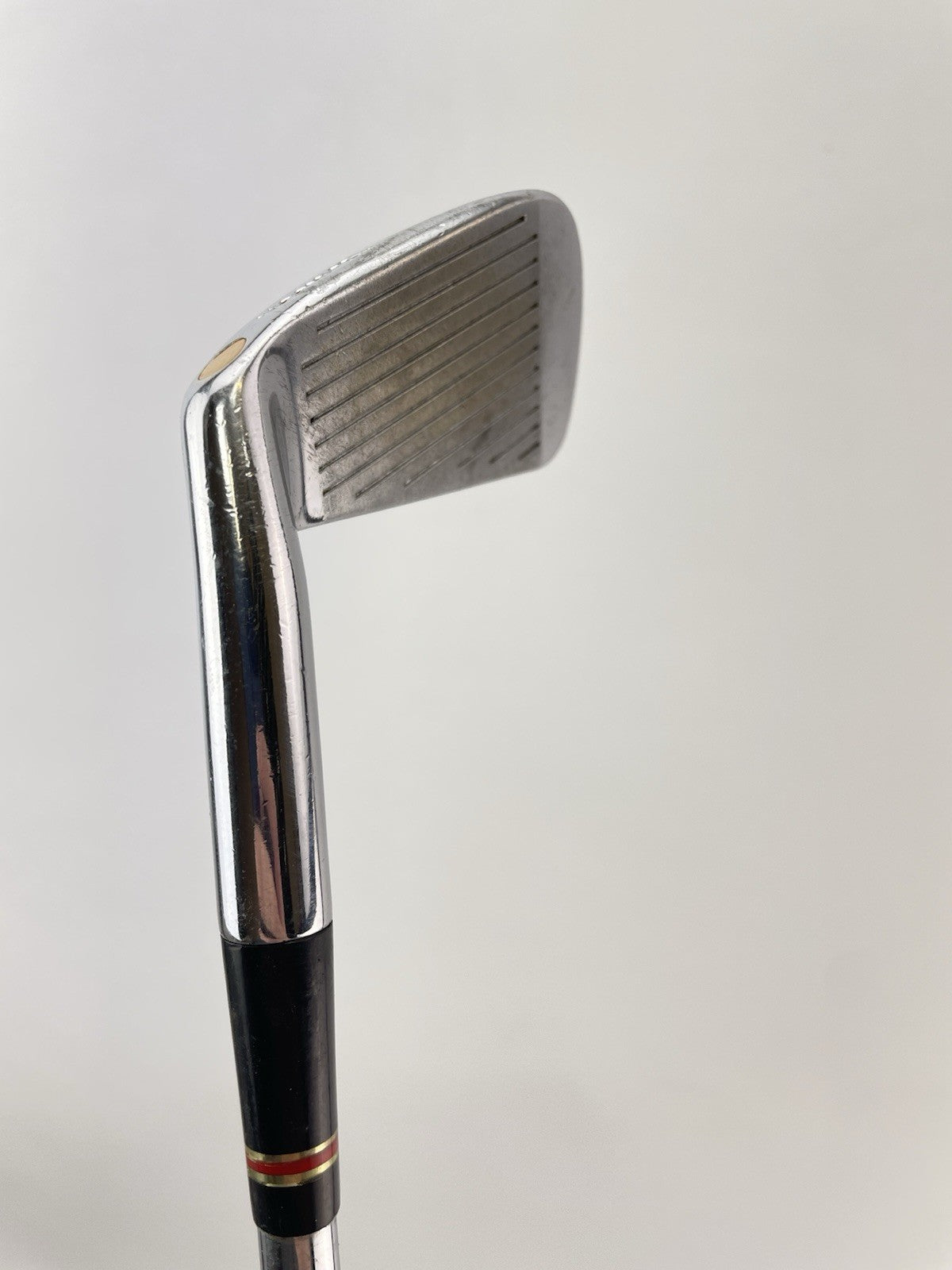 Wilson Staff 5 Iron Fluid Feel R500 Regular Flex Steel /Right /New Grip /259936