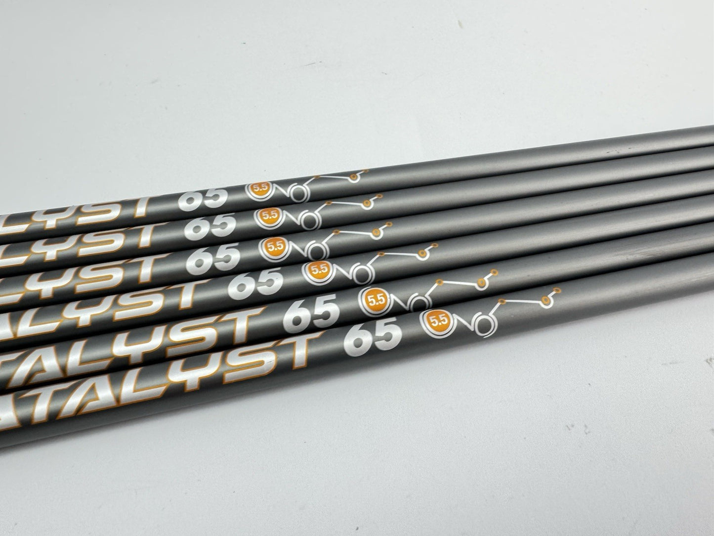 Catalyst 65 Iron Shaft Set (6) 5.5 Regular Flex Graphite /0.355 Tapered /329185