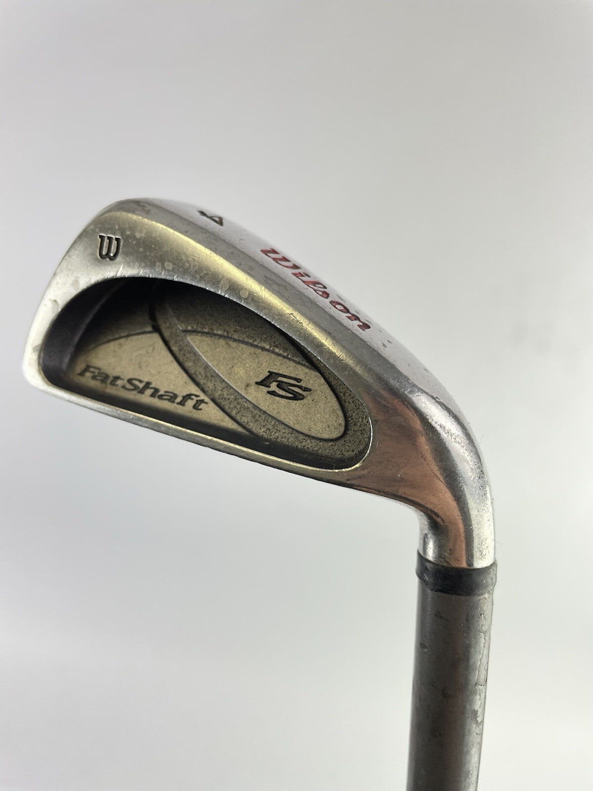Wilson Fatshaft 4 Iron Regular Flex Graphite /Wilson Grip /Right Handed /102870