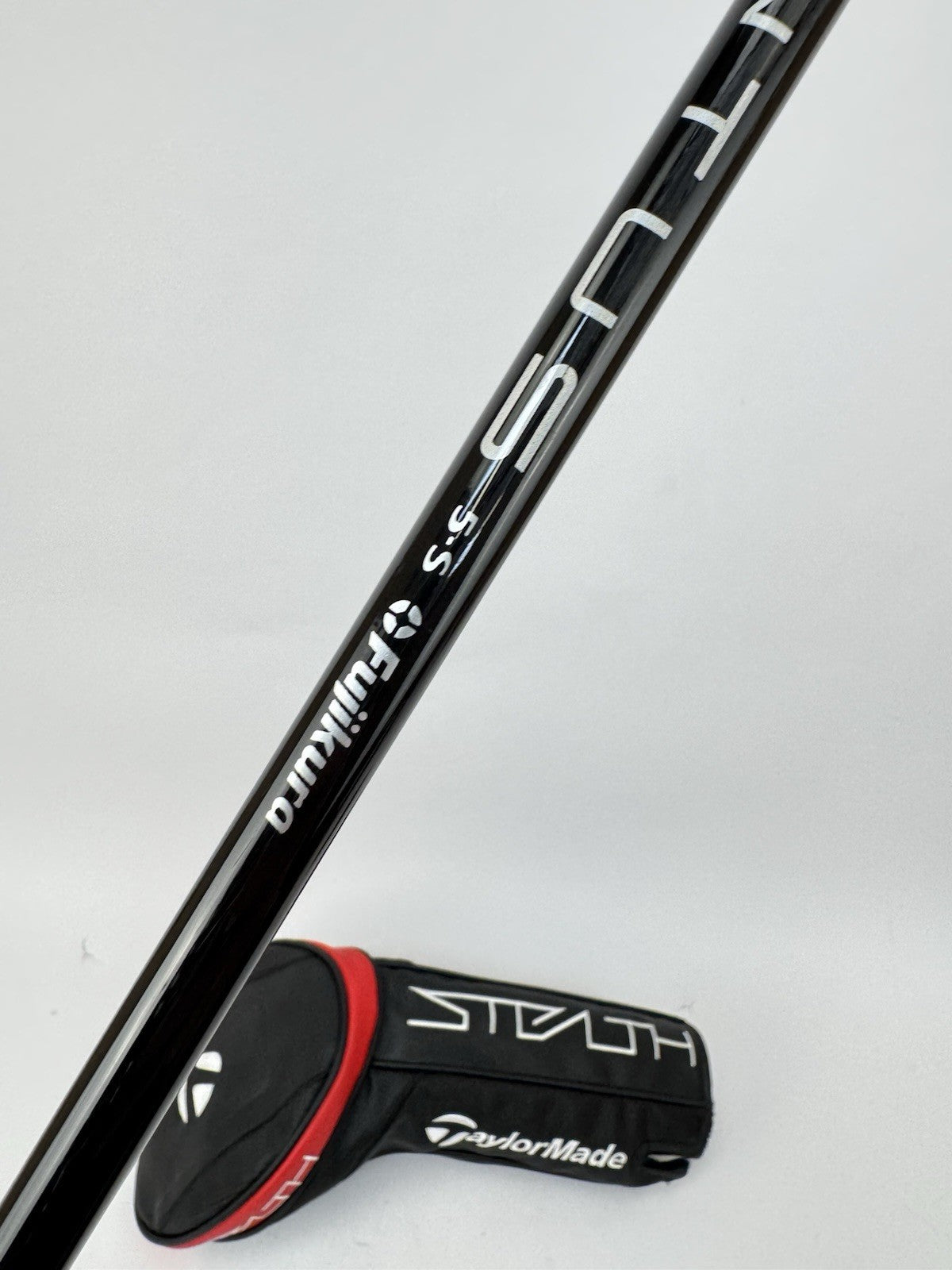 Taylormade Stealth Driver 9* Ventus Red 5-S Stiff Graphite /CPX Jumbo /3555812