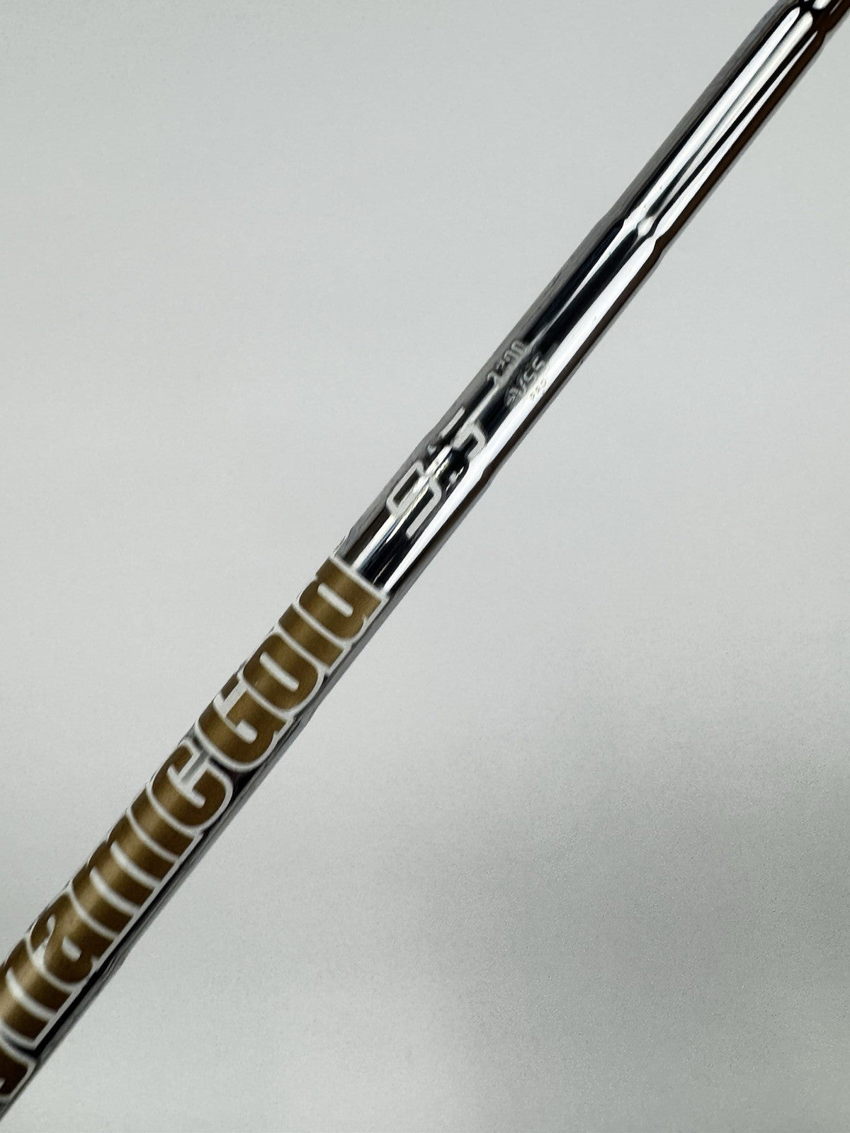 Dynamic Gold 95 Wedge Shaft VSS R300 Regular Steel 34"/Pured/0.355 Tapered/317421