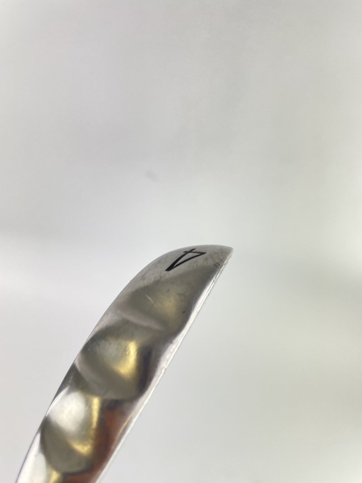 Maruman Golf 4 Iron TAP F-18 Regular Steel /Right Handed /New Grip /103609