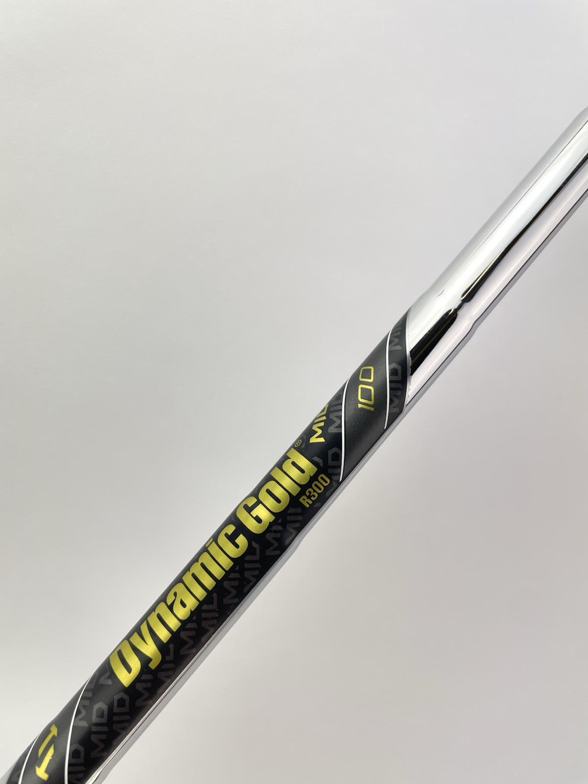 Dynamic Gold Mid 100 Iron Shaft R300 Regular Flex Steel 35.5 /0.355 /286356